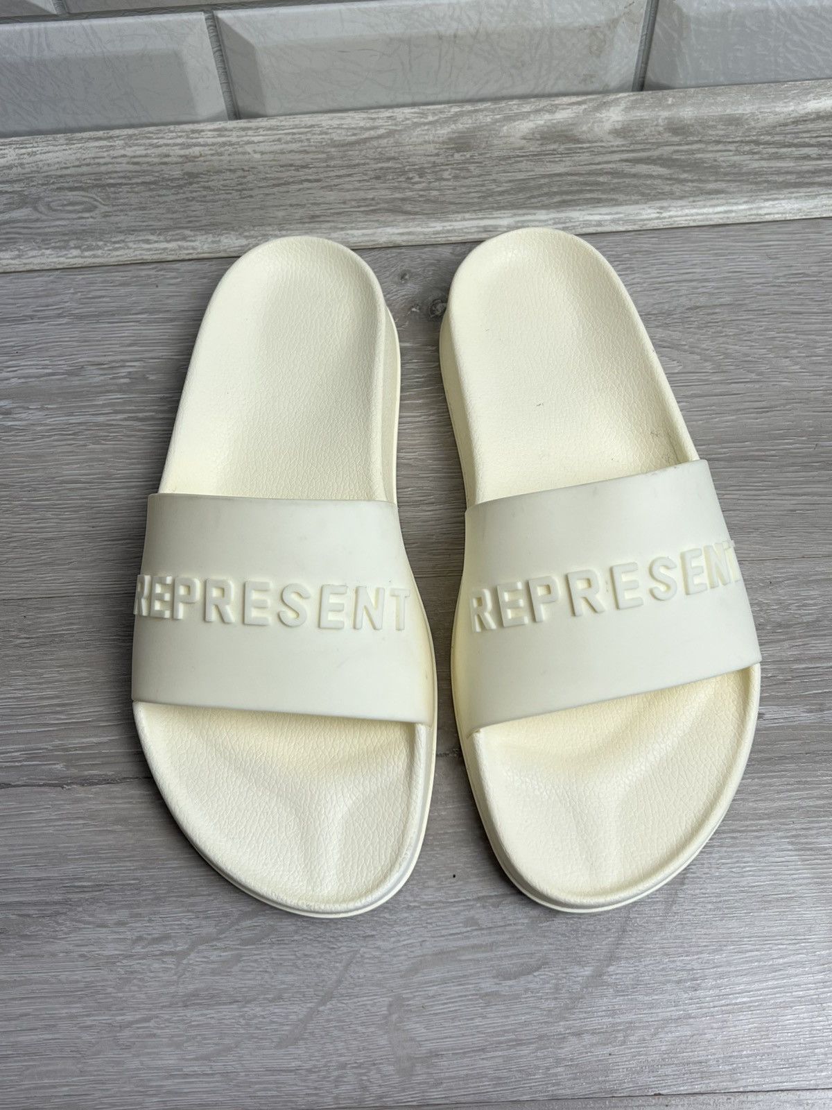 Represent Clo. Represent Men's Slide Sandles Sliders Pool Cobalt White Logo Size US 9 / EU 42 - 1 Thumbnail