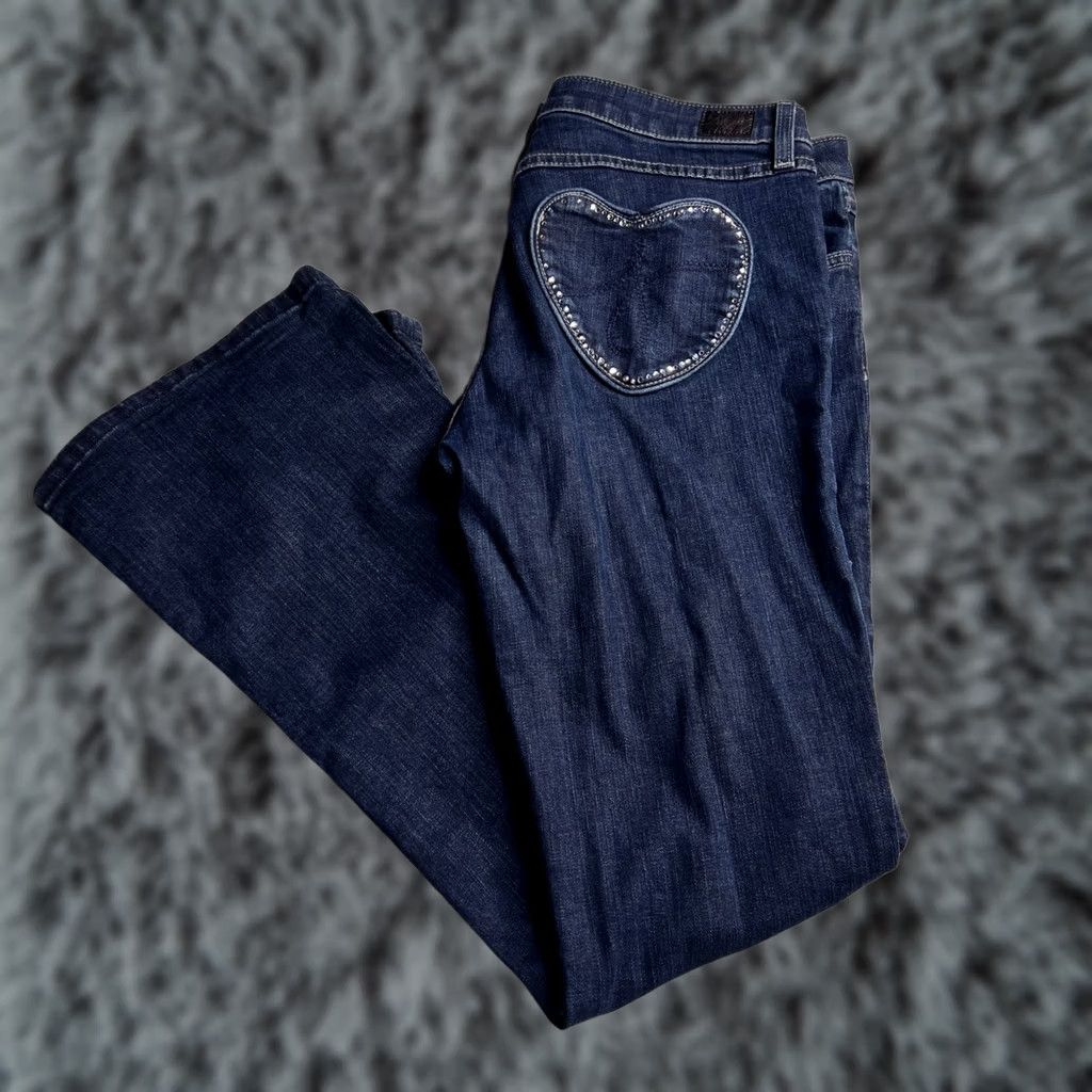 Juicy Couture Juicy Couture Jeans Dark Wash Rhinestone Heart Flare 31 Y2K Style Womens Jeans 5-Pocket Stretch Denim Vintage? No Size 24" / US 00 / IT 34 - 1 Thumbnail