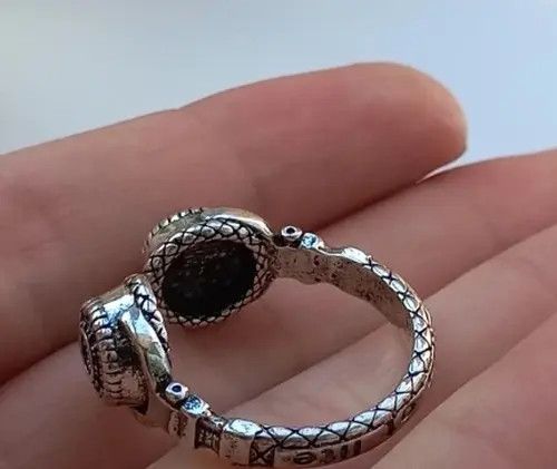 Jewelry × Vintage Headphones Ring Skater Rap Retro Graffiti 2000s Hip Hop Def Size ONE SIZE - 4 Thumbnail