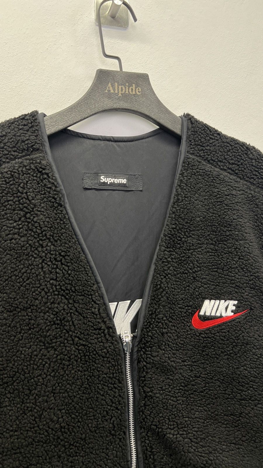 Nike × Supreme Supreme Nike Reversible Nylon Sherpa Vest Size US XL / EU 56 / 4 - 3 Thumbnail