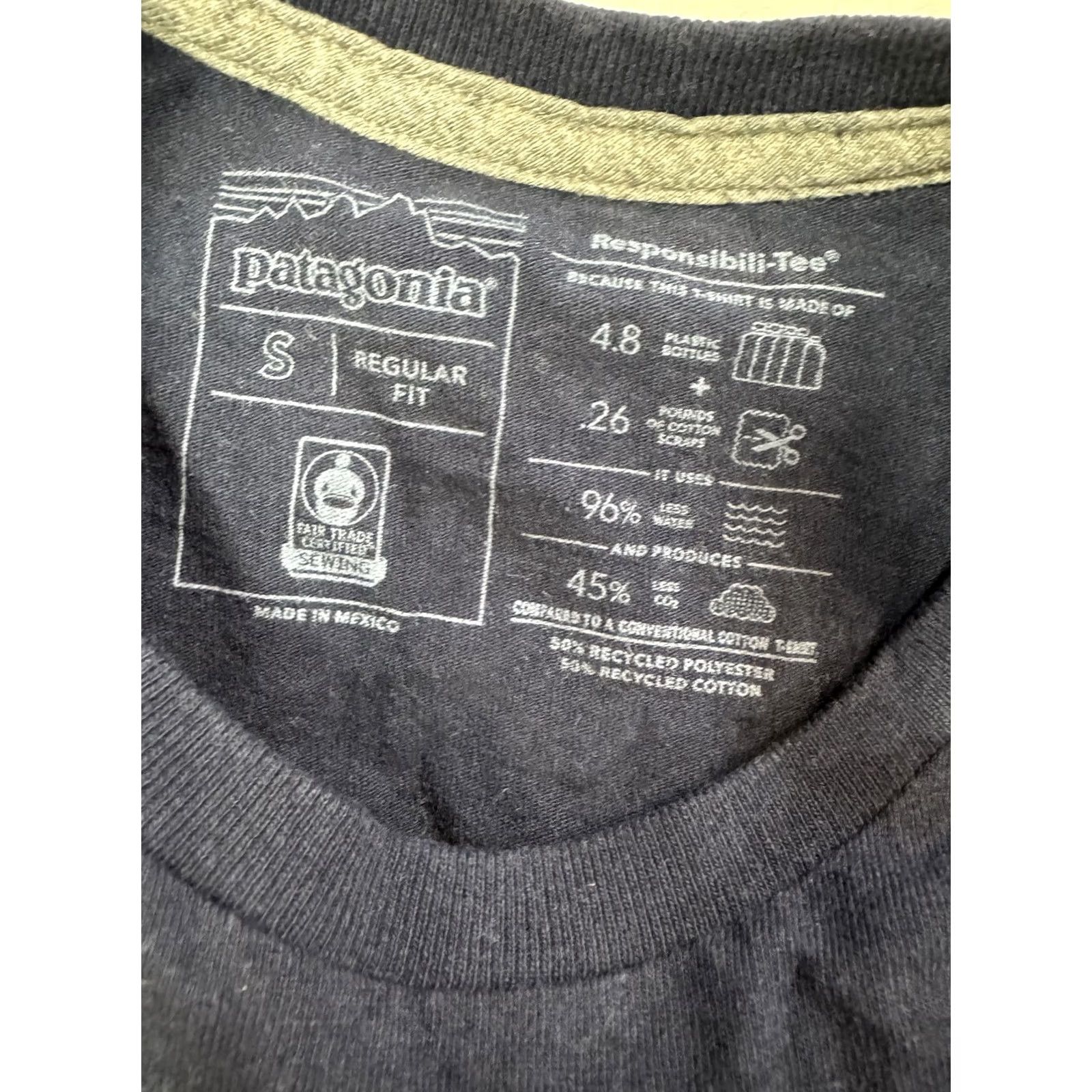 Patagonia Patagonia Men's S Responsibili-Tee T-Shirt Navy Blue Graphic Print Size US S / EU 44-46 / 1 - 2 Thumbnail