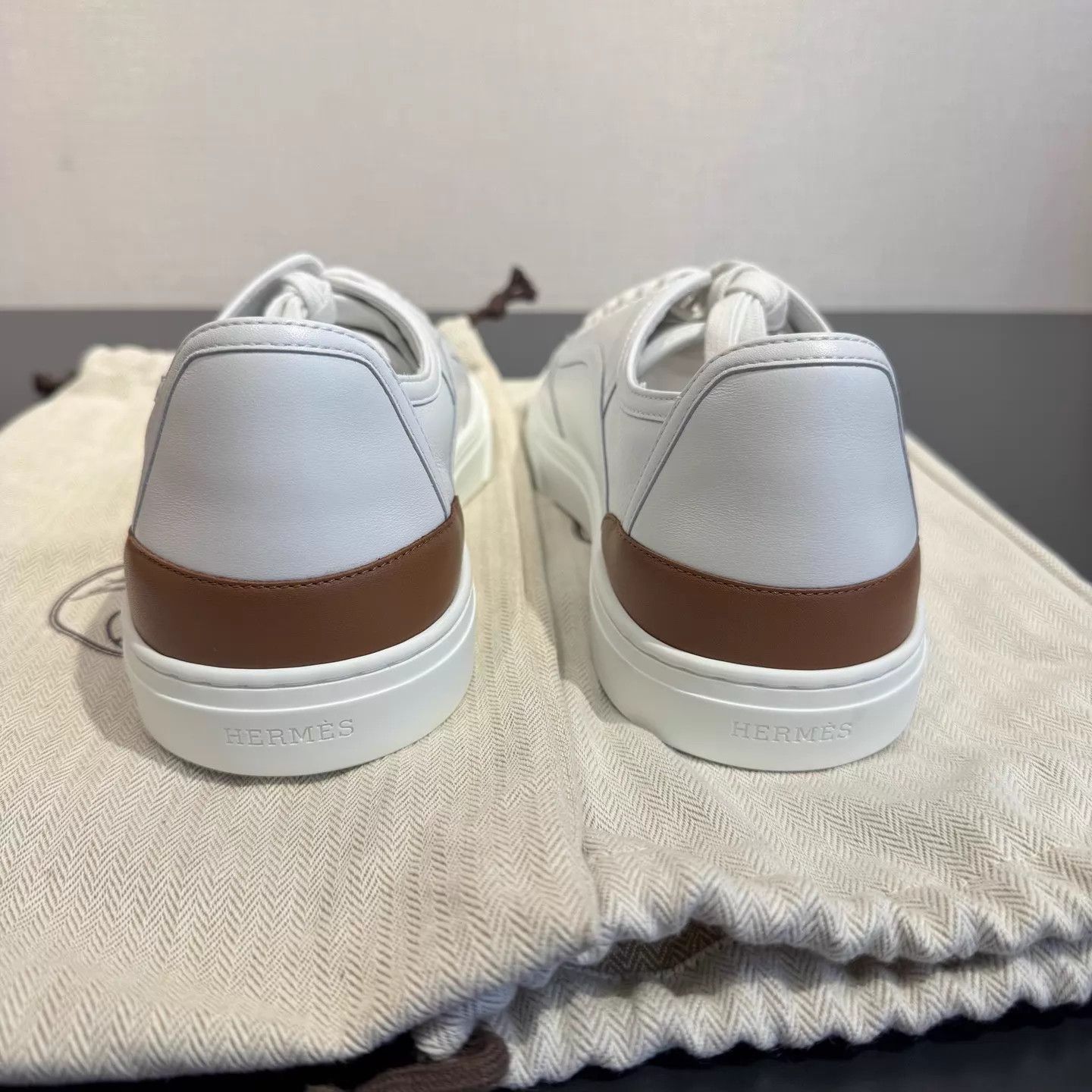 Hermes Hermes White Leather Sneaker with Brown Tail 42.5 Size US 9.5 / EU 42-43 - 3 Thumbnail
