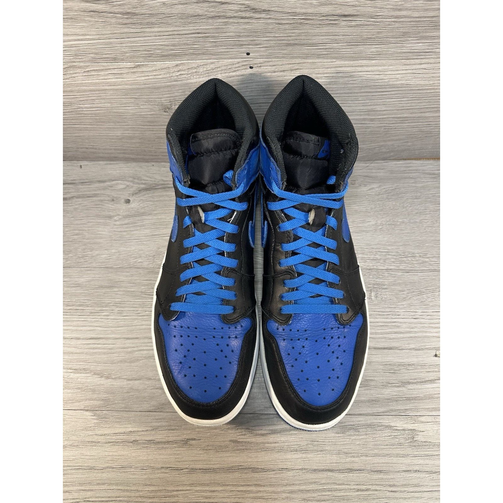 Jordan Brand Jordan 1 Retro OG High Royal 2017 - Size 12 Size US 12 / EU 45 - 4 Thumbnail