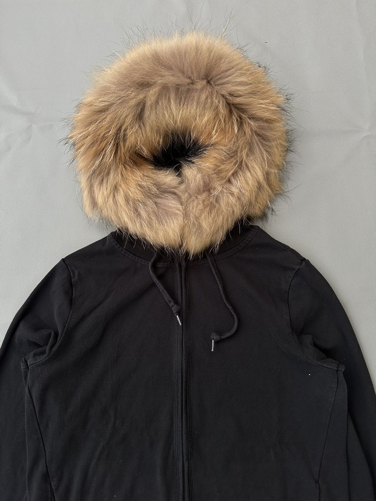 20471120 BLACK COLOUR UNIQLO Zip Fur Hoodie IfSixWasNine LGB style Size US S / EU 44-46 / 1 - 4 Thumbnail