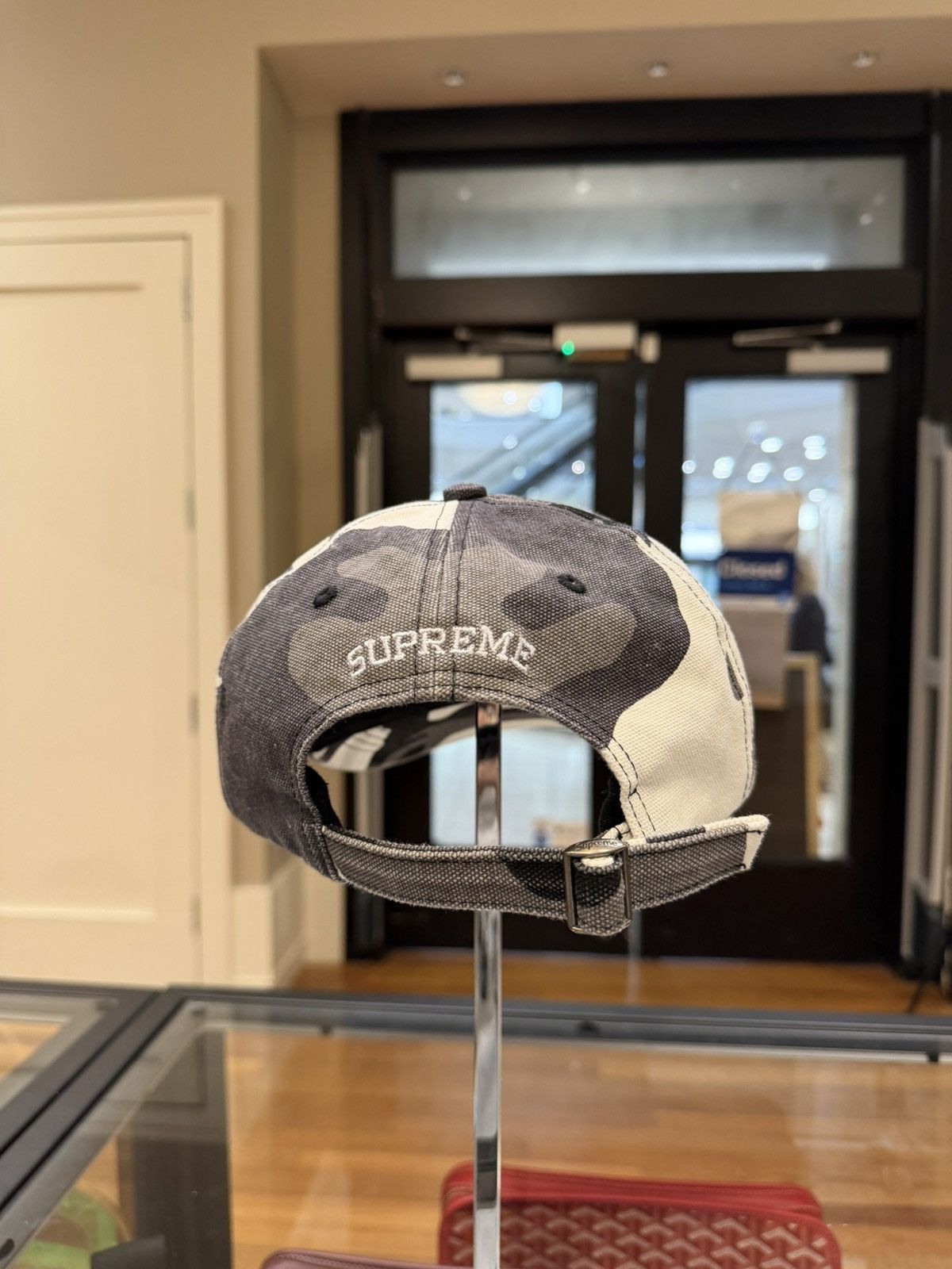 Supreme Supreme Pigment Coated Canvas S Logo 6-Panel - Snow Camo Size ONE SIZE - 2 Thumbnail