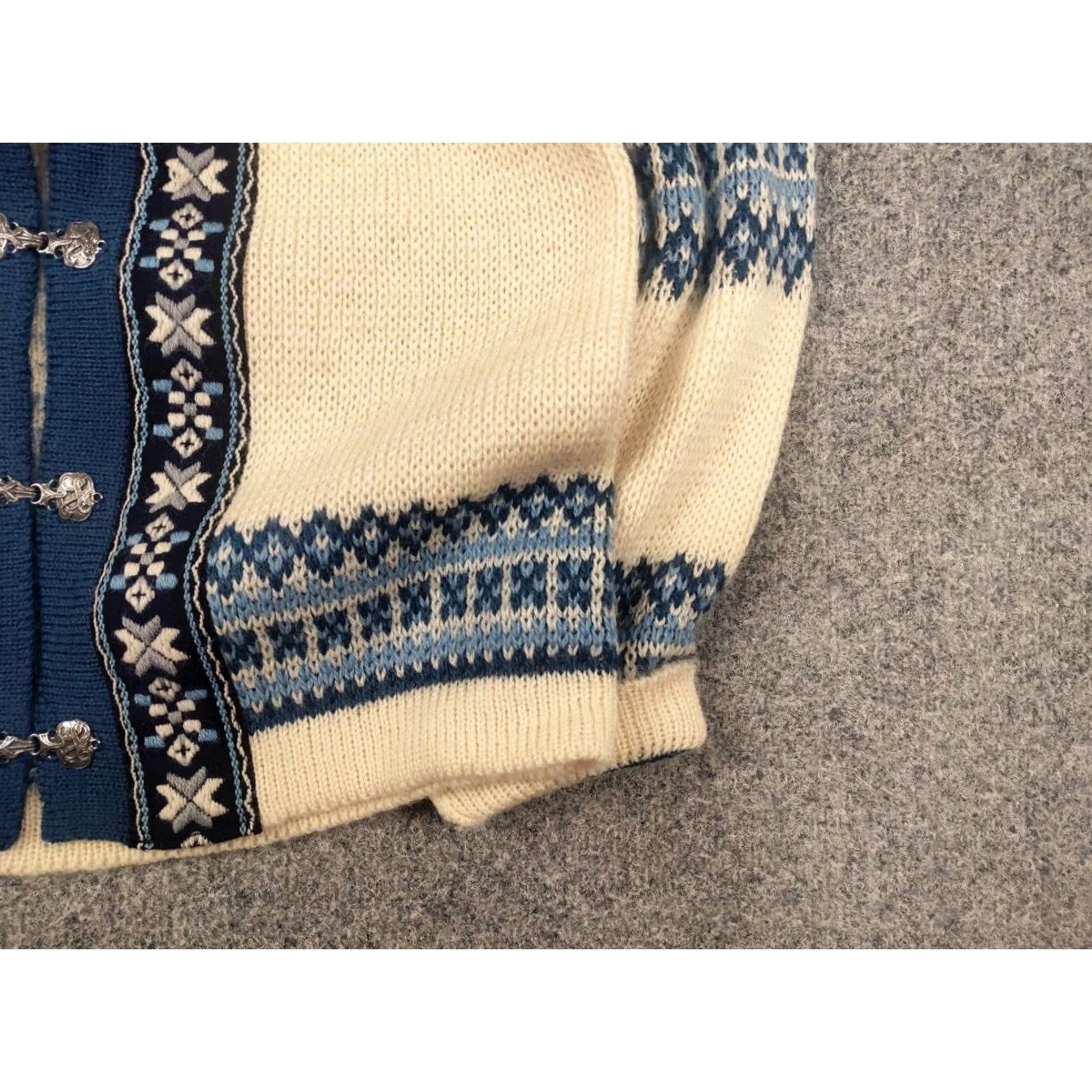 Native VINTAGE Nordstrikk Knit Wool Sweater Cardigan Unisex Norway Beige (80s, 90s) Size US M / EU 48-50 / 2 - 7 Thumbnail