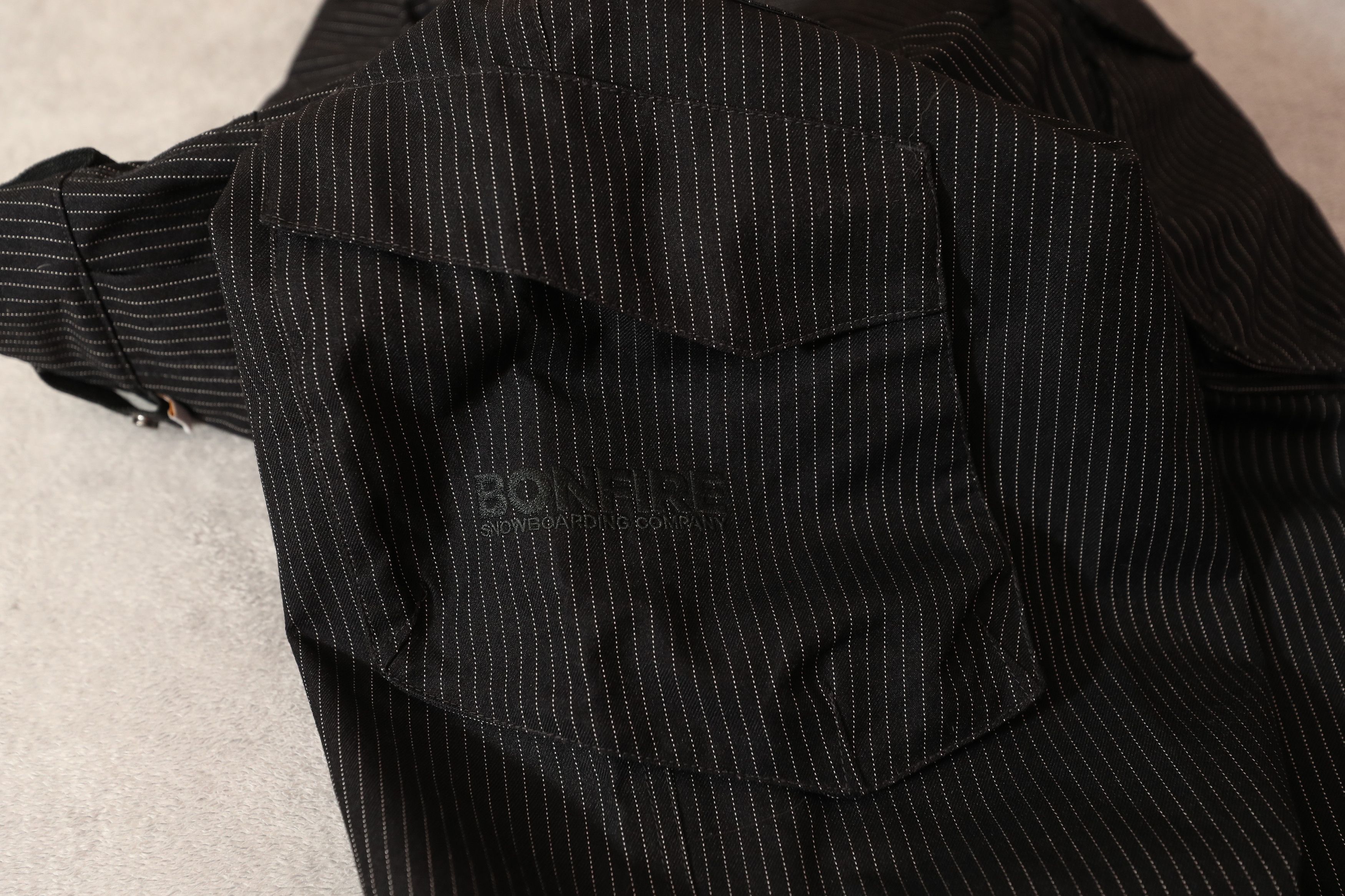 Bonfire Outerwear Bonfire ARC Classic Fit Black Striped Snow Pants 2009 (M) Size US 32 / EU 48 - 12 Thumbnail
