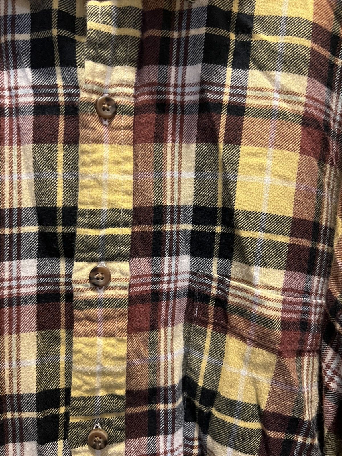 Uniqlo Uniqlo Yellow Flannel Size US XL / EU 56 / 4 - 5 Thumbnail