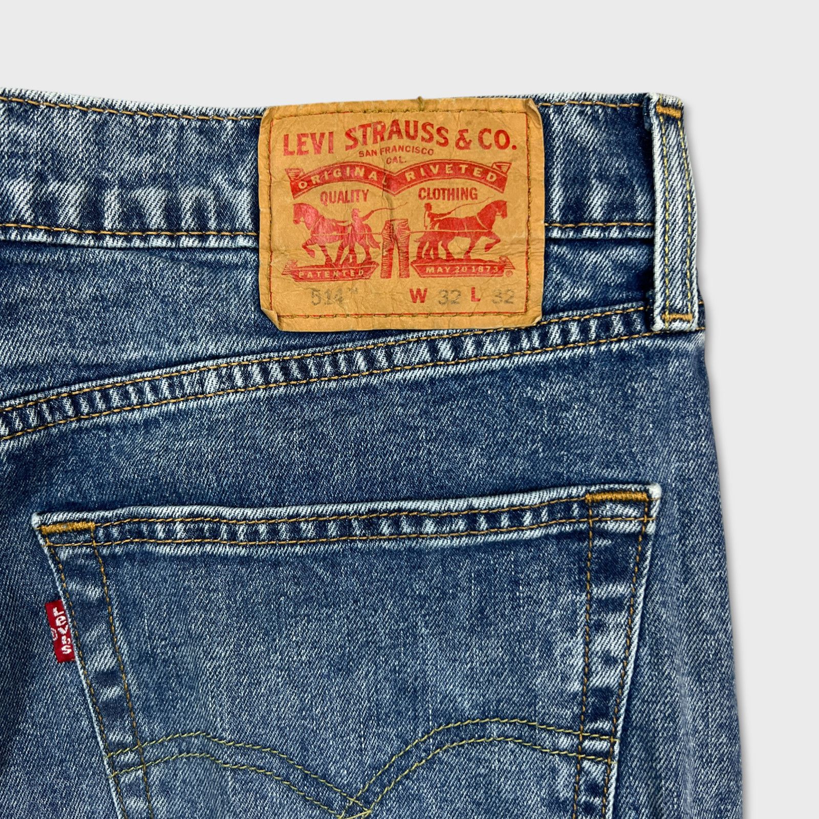 Levi's × Vintage Levi's 514 Jeans 32x32 Blue Straight Fit Faded Denim Pants Size US 32 / EU 48 - 7 Thumbnail