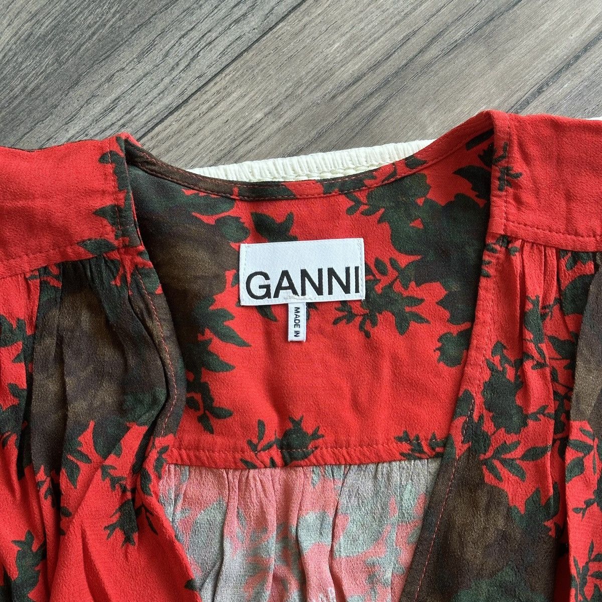 Ganni GANNI EcoVero V-Neck Printed Crepe Mini Dress high risk red Size S / US 4 / IT 40 - 4 Thumbnail