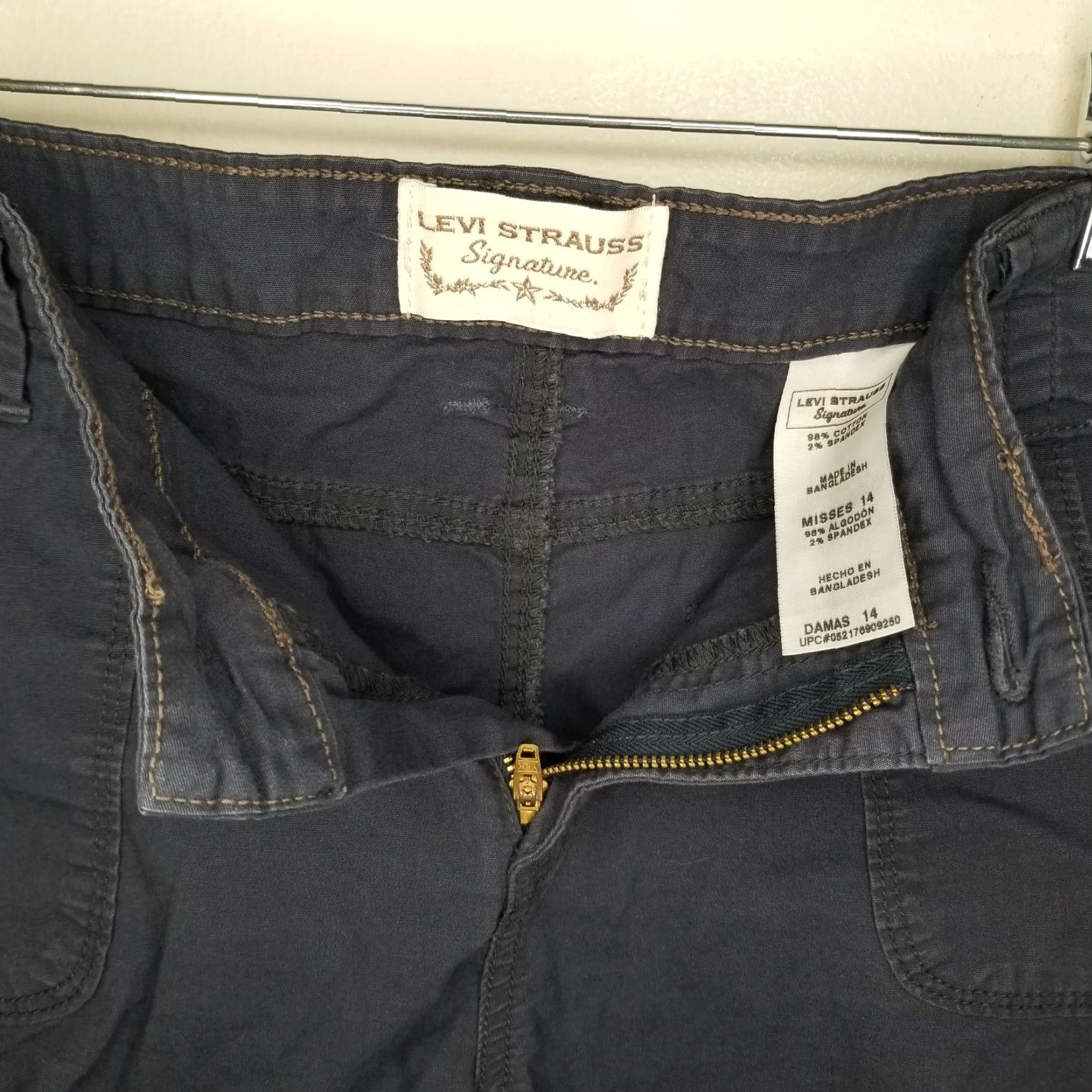 Levi's Levi's Signature Bermuda Shorts Womens Size 14 Blue Size 36" / US 14 / IT 50 - 3 Thumbnail