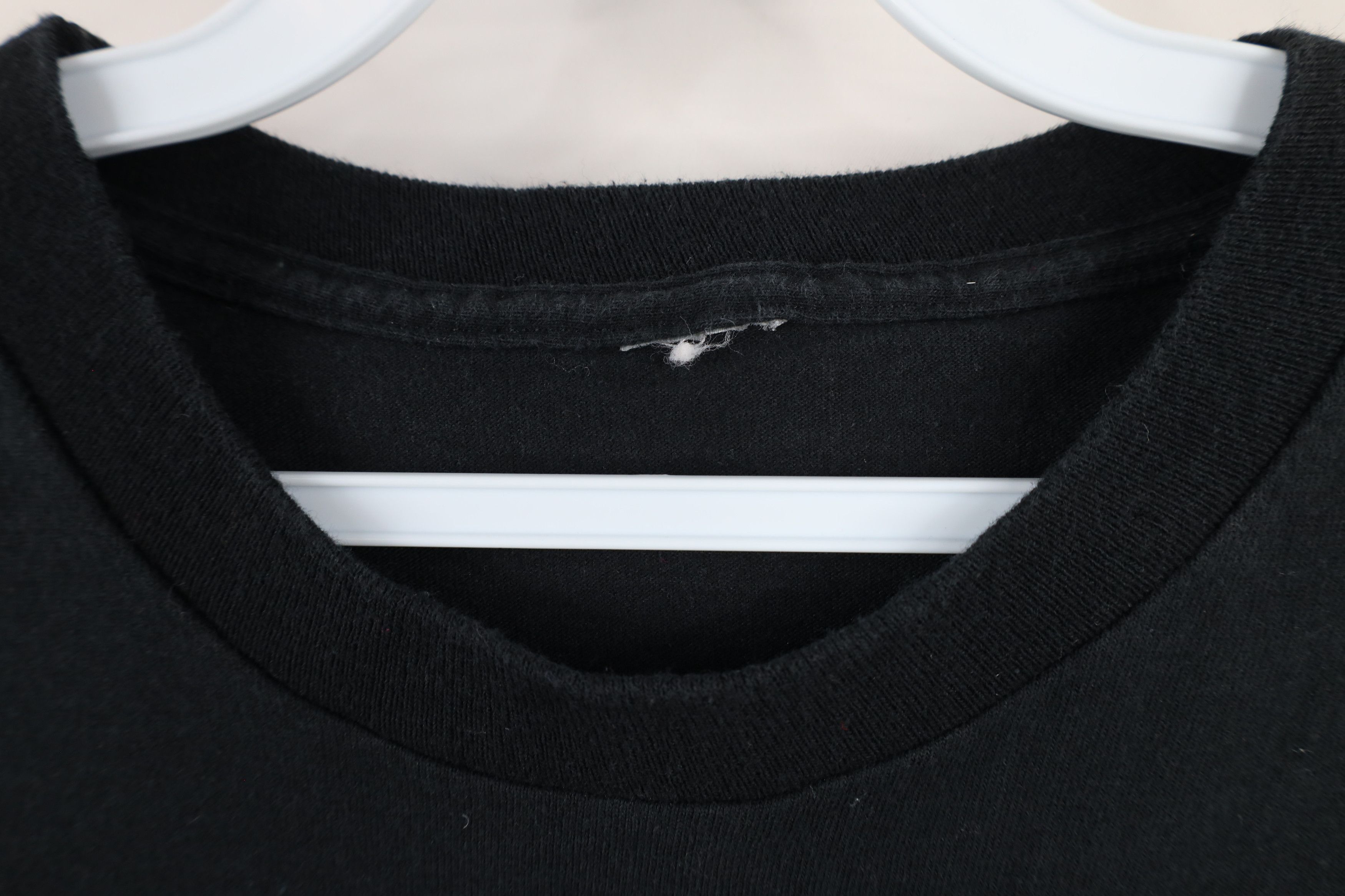 Vintage Vintage 90s Streetwear Blank Heavy Cotton T-Shirt Black USA Size US S / EU 44-46 / 1 - 4 Thumbnail