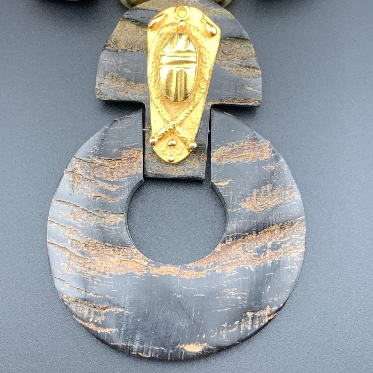 Vintage Vintage Gold Tone Brown Scarab Egyptian Necklace Earrings Size ONE SIZE - 12 Thumbnail