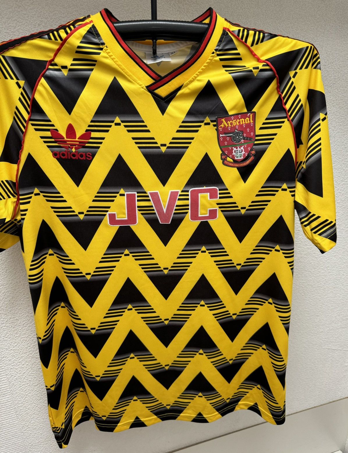 Vintage Wright 8 Arsenal Jvc adidas soccer jersey Xl vintage rare Size US XL / EU 56 / 4 - 4 Thumbnail