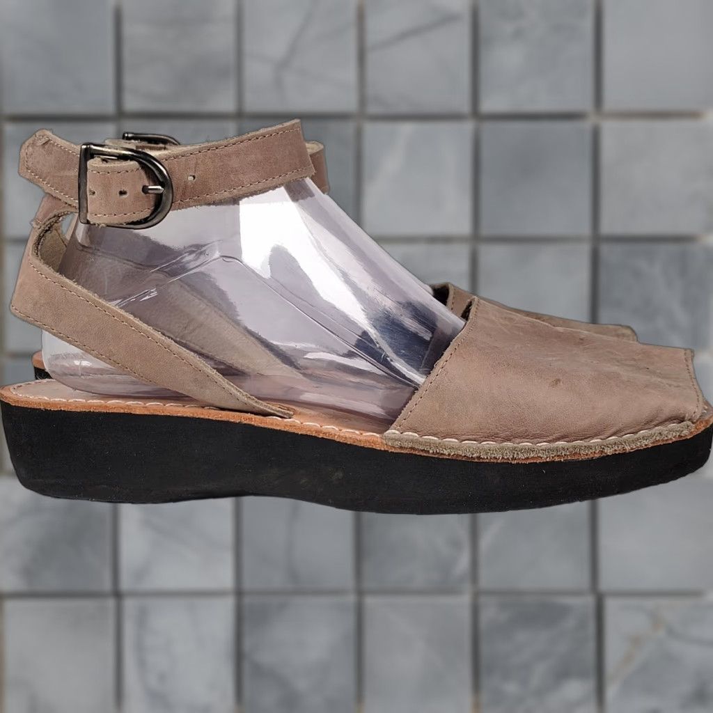 Pons Avarcas Classic Tan Leather Women Sandal Size 10 Beige Flat Slip On Leather