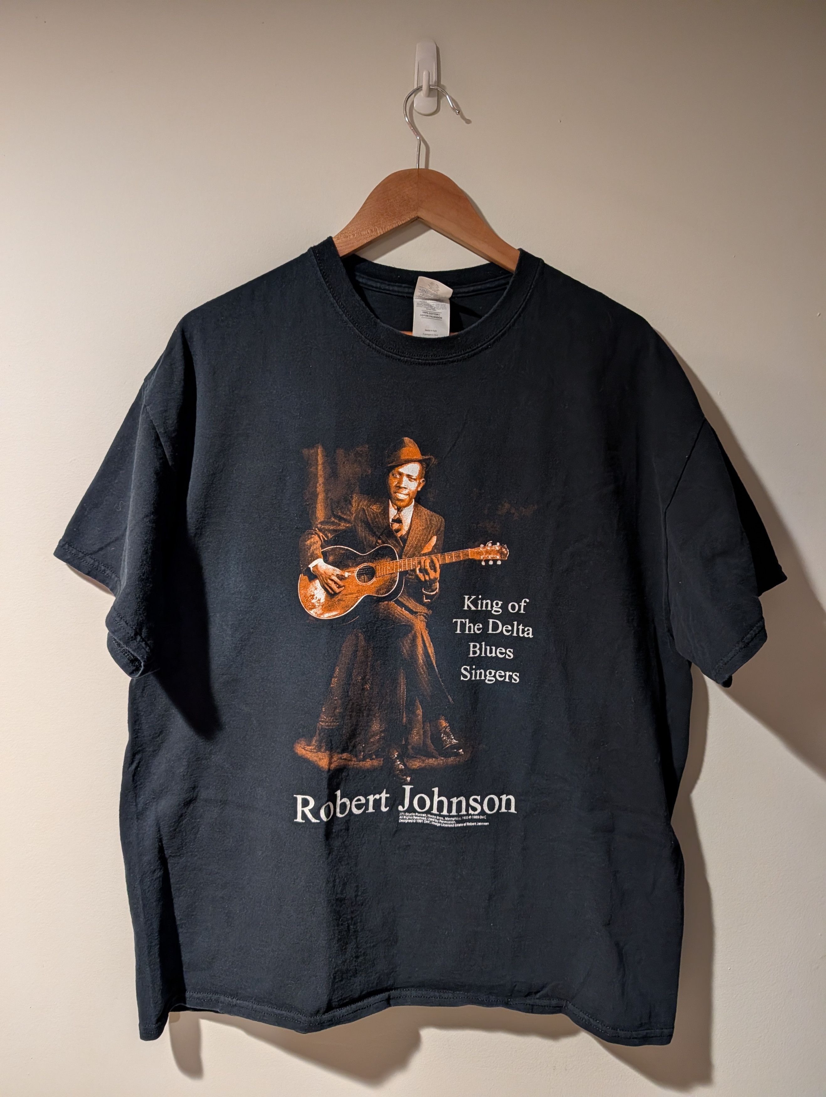 Band Tees Vintage Y2K Robert Johnson King of The Delta Blues T-Shirt Size US XL / EU 56 / 4 - 1 Thumbnail