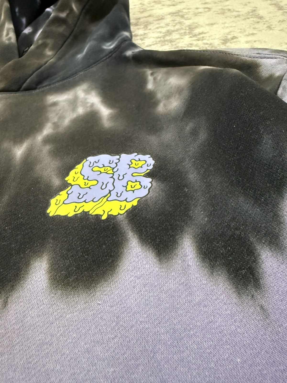 H&M H&M X Sponge Bob Tie Dye Pullover Sweater Hoodie Size US M / EU 48-50 / 2 - 7 Thumbnail