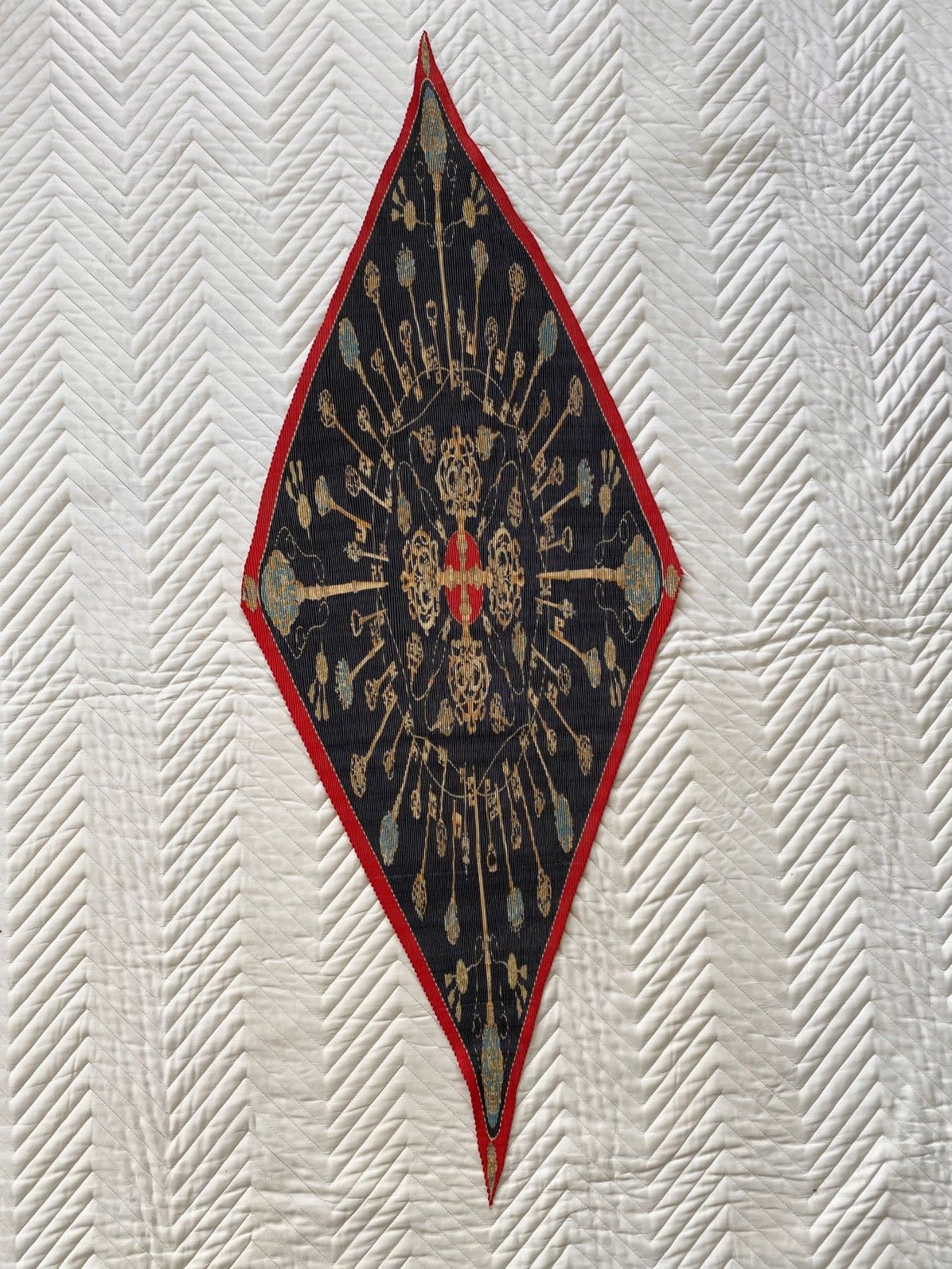 Vintage “High-Quality Pleated Stretch Scarf – Issey Miyake Vibes” Size ONE SIZE - 2 Thumbnail