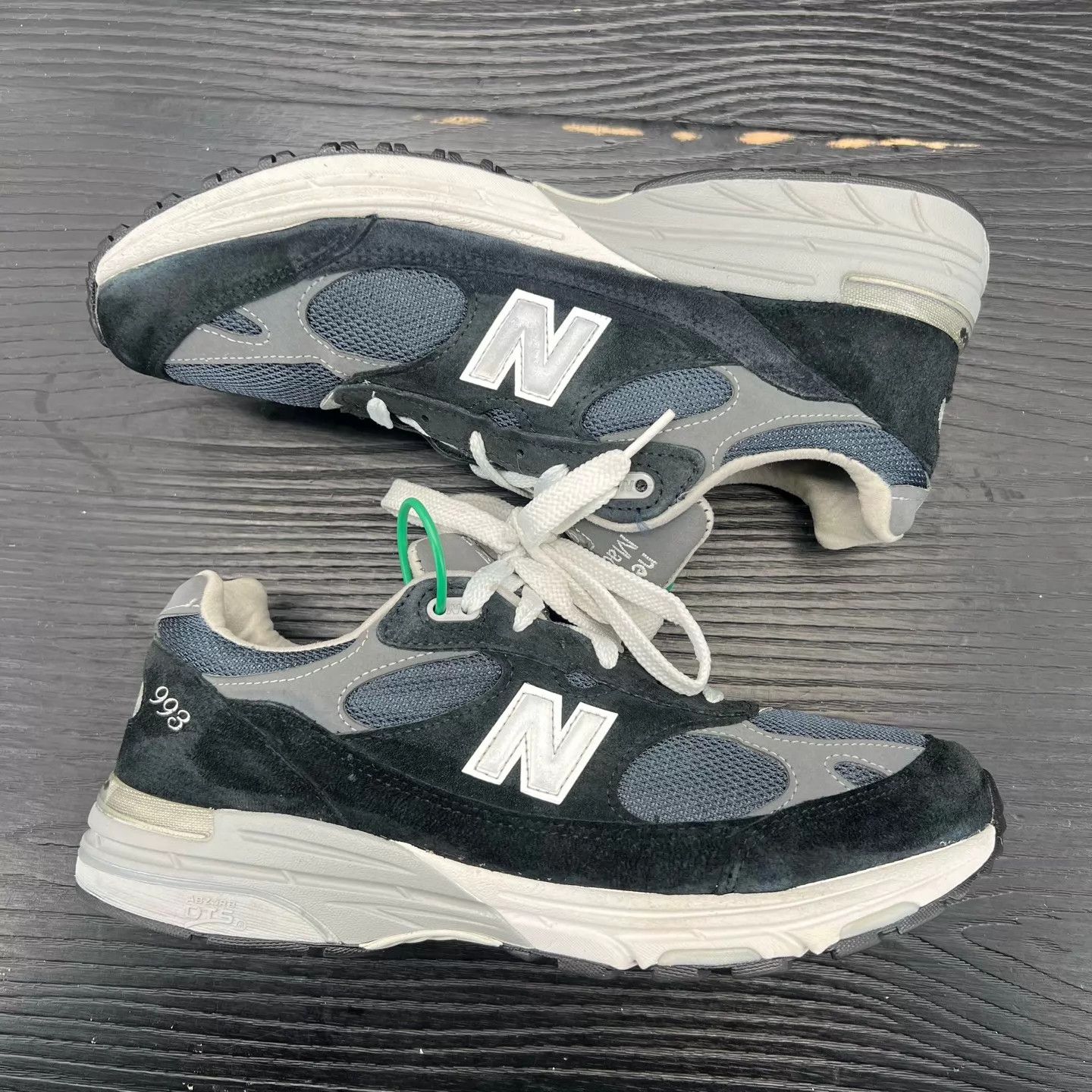 New Balance New Balance 993 Navy 44.5 Size US 10.5 / EU 43-44 - 2 Thumbnail