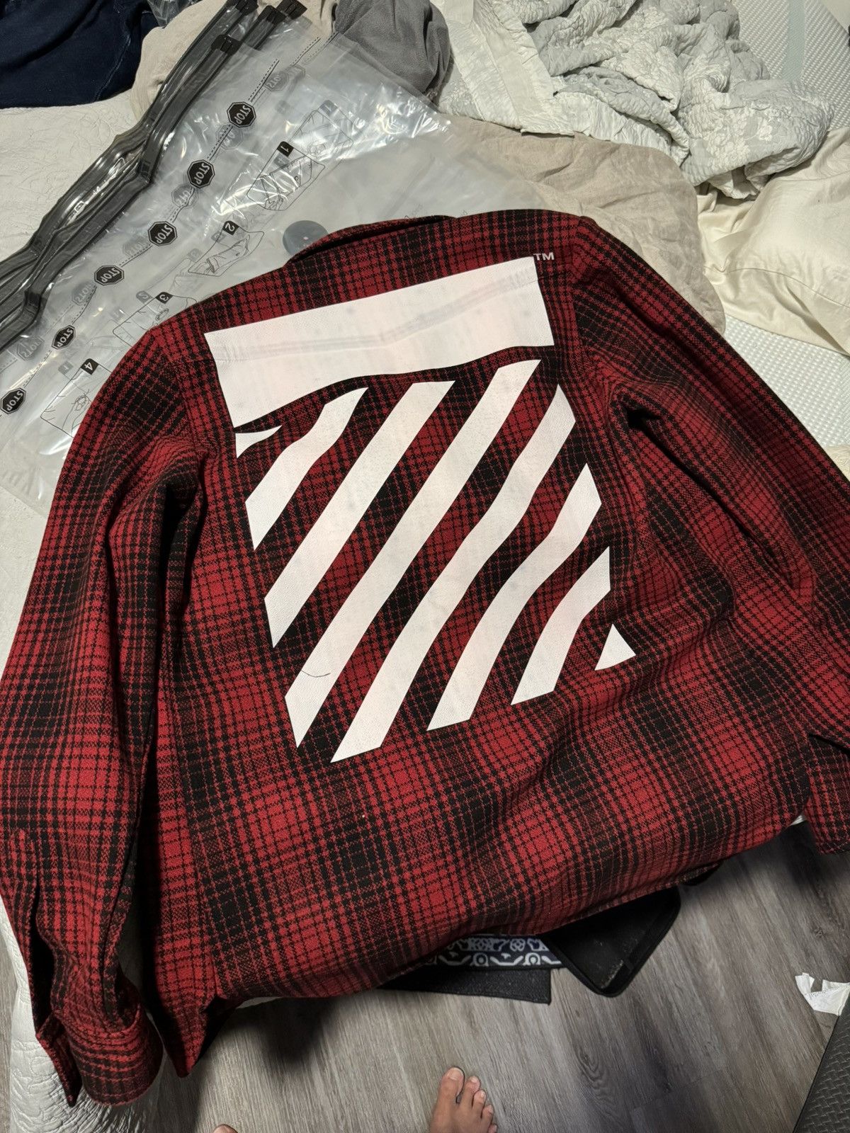 Off-White Offwhite red black tartan flannel shirt medium. Worn once Size US M / EU 48-50 / 2 - 1 Thumbnail