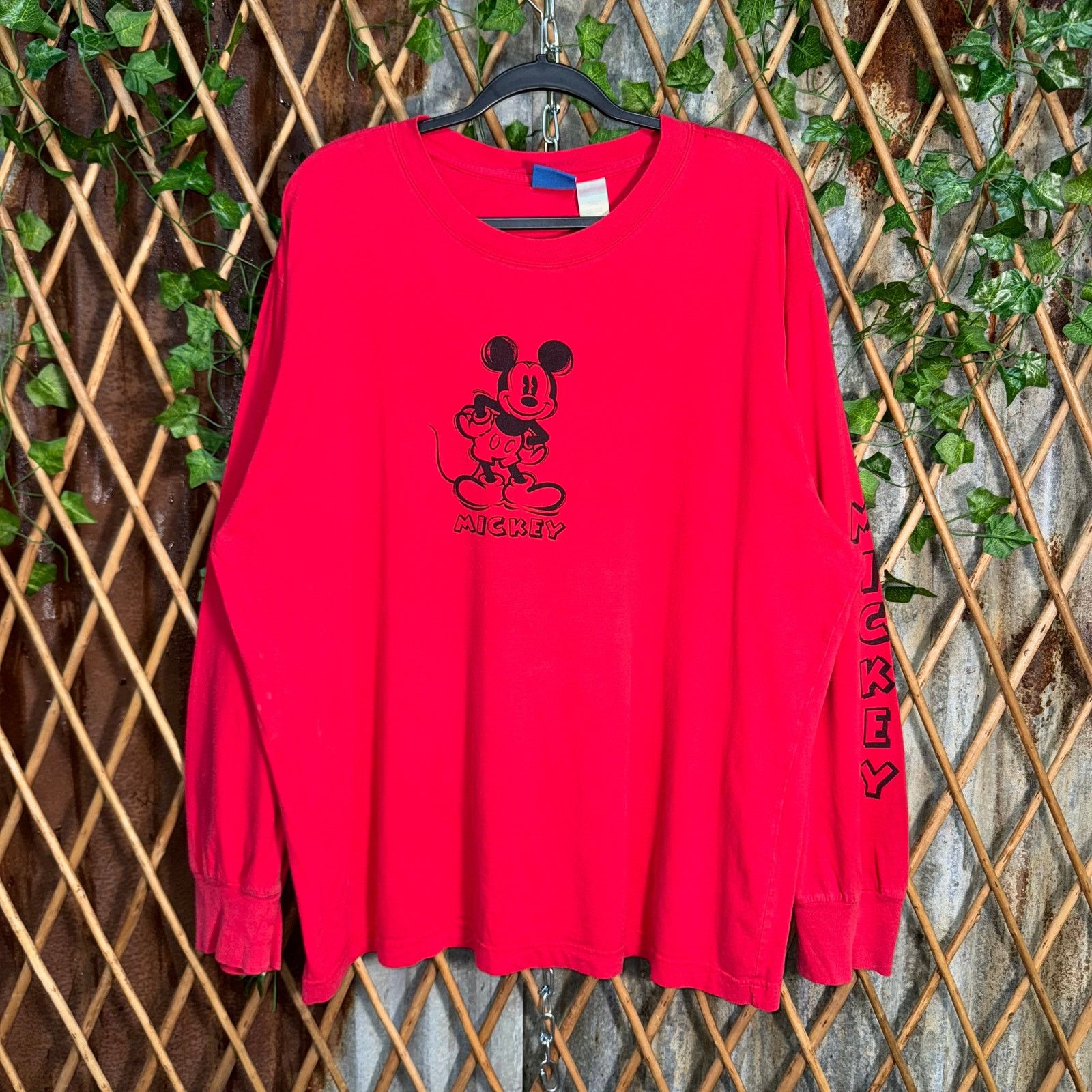 Disney Vintage Y2K Mickey Mouse cartoon animated 2000s LS t-shirt Size US XL / EU 56 / 4 - 1 Thumbnail