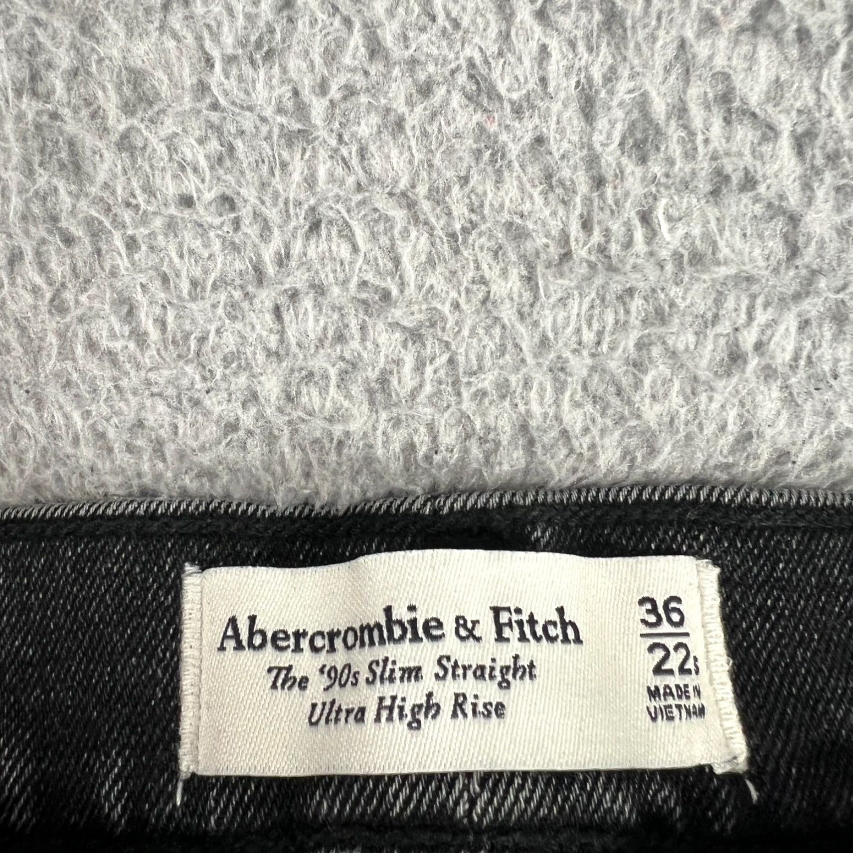 Abercrombie & Fitch VINTAGE Abercrombie & Fitch Curve Love ‘90s Straight Jeans Plus Size 22 Black Womens Size 40" / US 18 - 6 Thumbnail