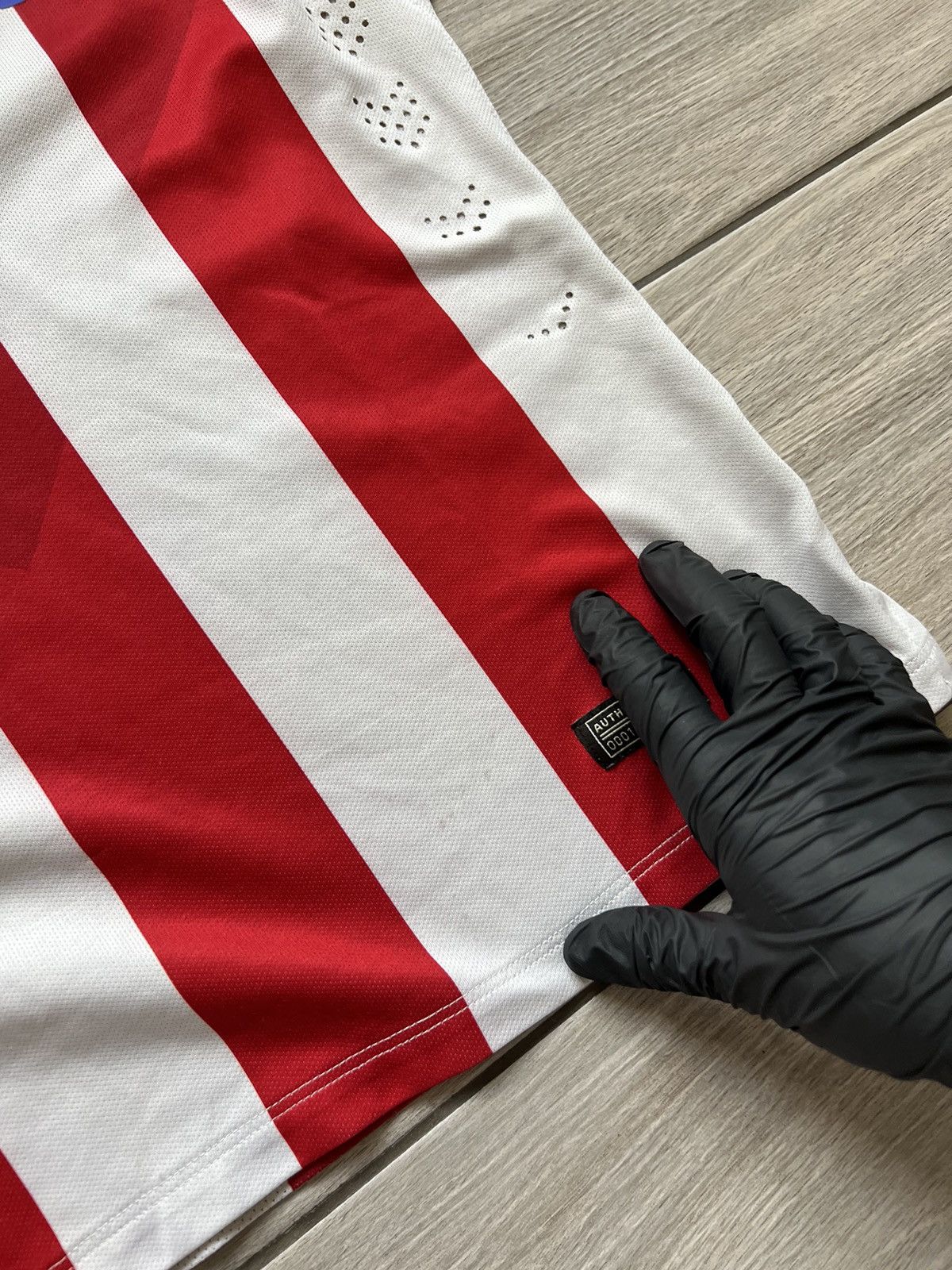Other Athletico madrid home 2013/2014 Jersey Football Size US M / EU 48-50 / 2 - 5 Thumbnail