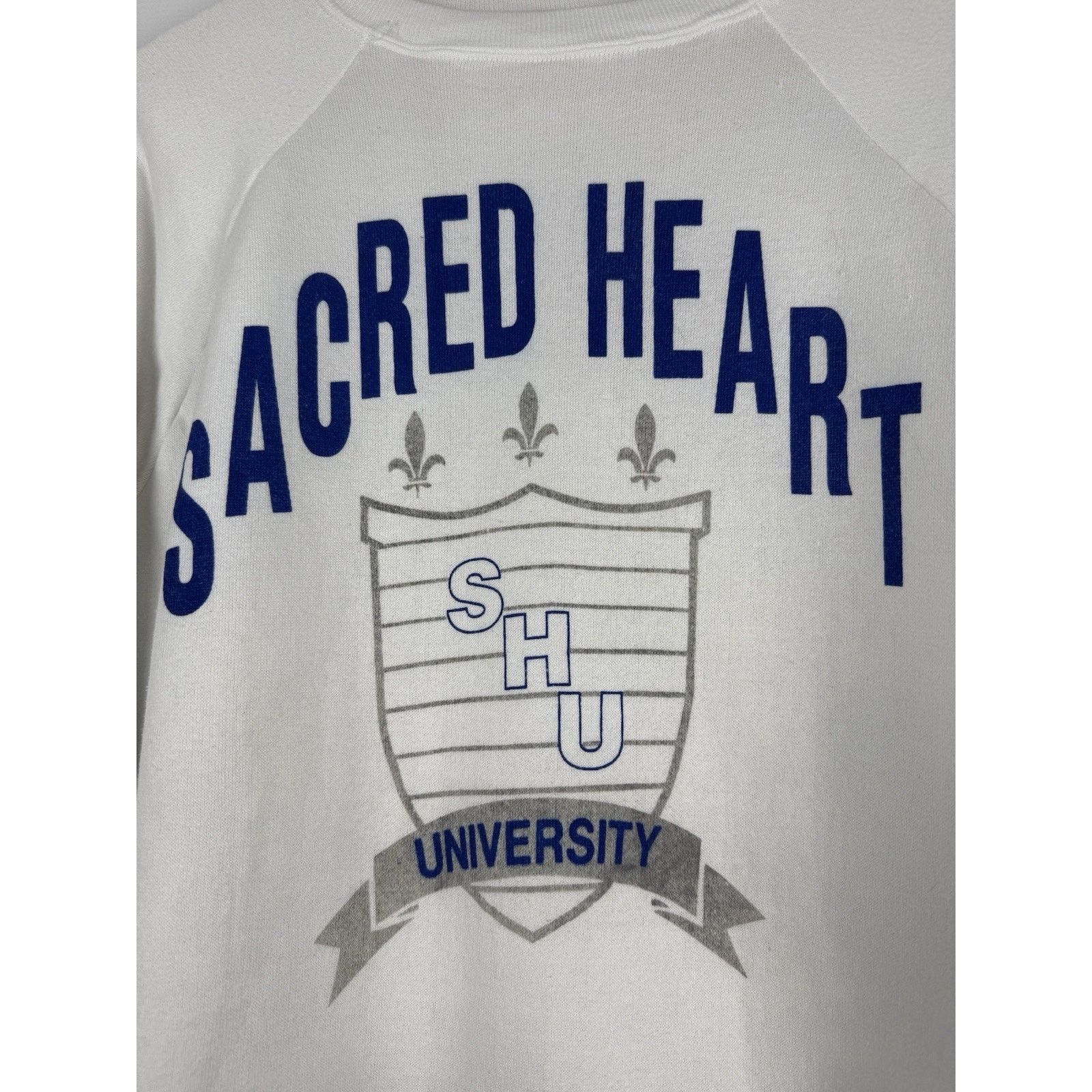Champion Vintage 1980s Sacred Heart Champion Sweatshirt Large Size US L / EU 52-54 / 3 - 4 Thumbnail