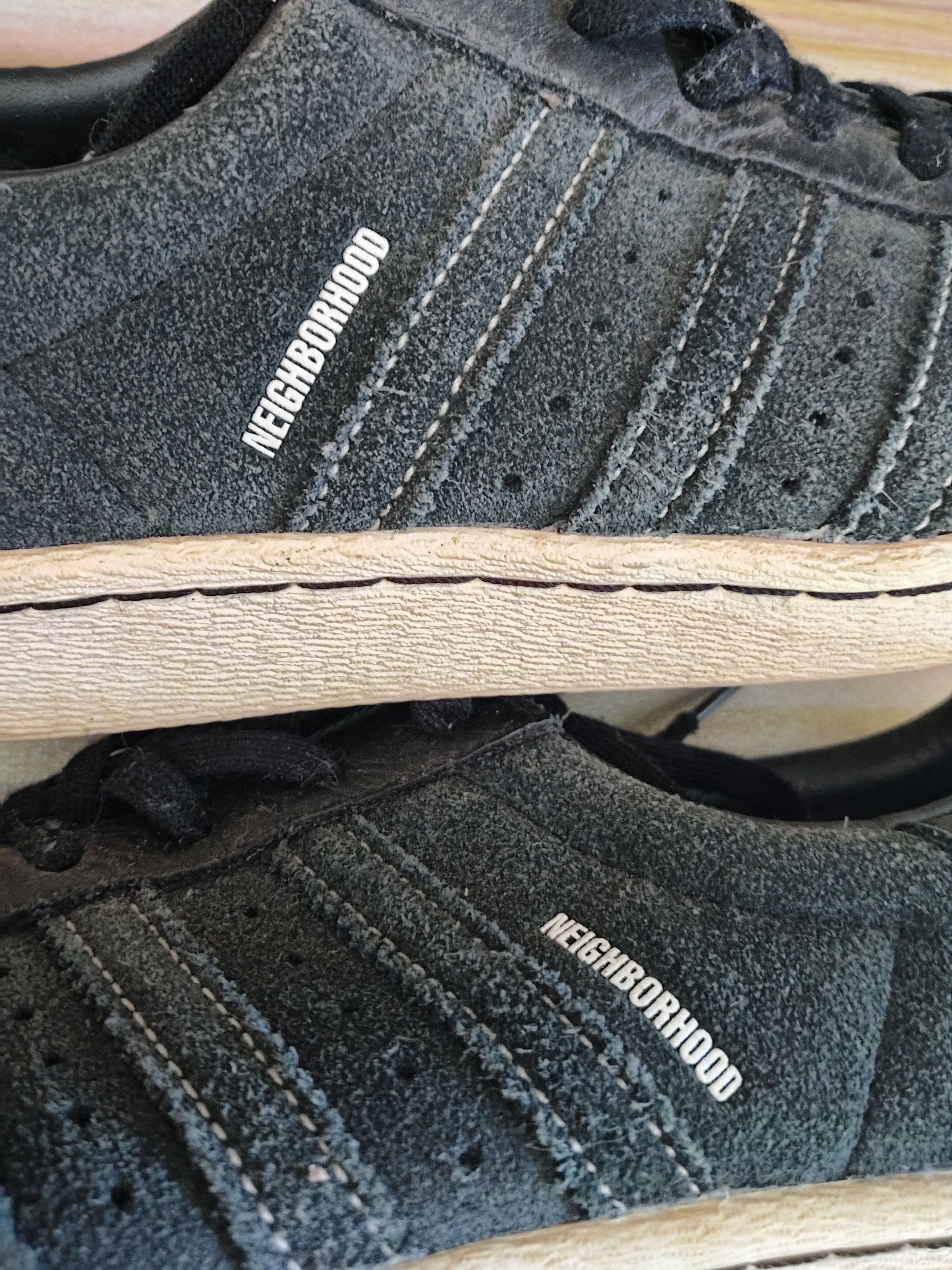 Adidas × Neighborhood ADIDAS x NEIGHBORHOOD Suede Leather Sneaker Size US 8.5 / EU 41-42 - 2 Thumbnail