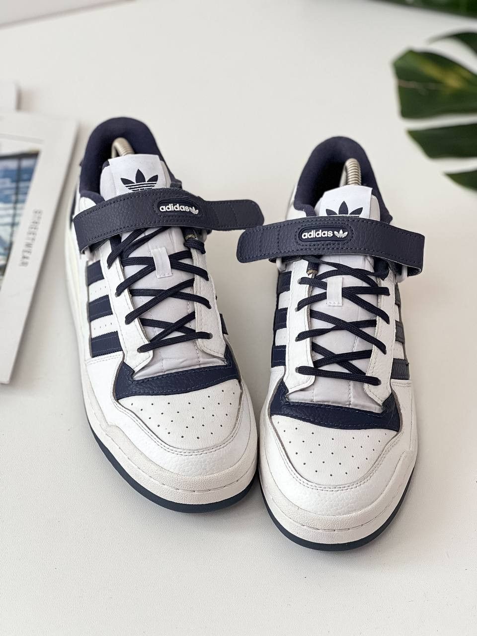 Adidas Adidas Forum Low Size US 10.5 / EU 43-44 - 6 Thumbnail