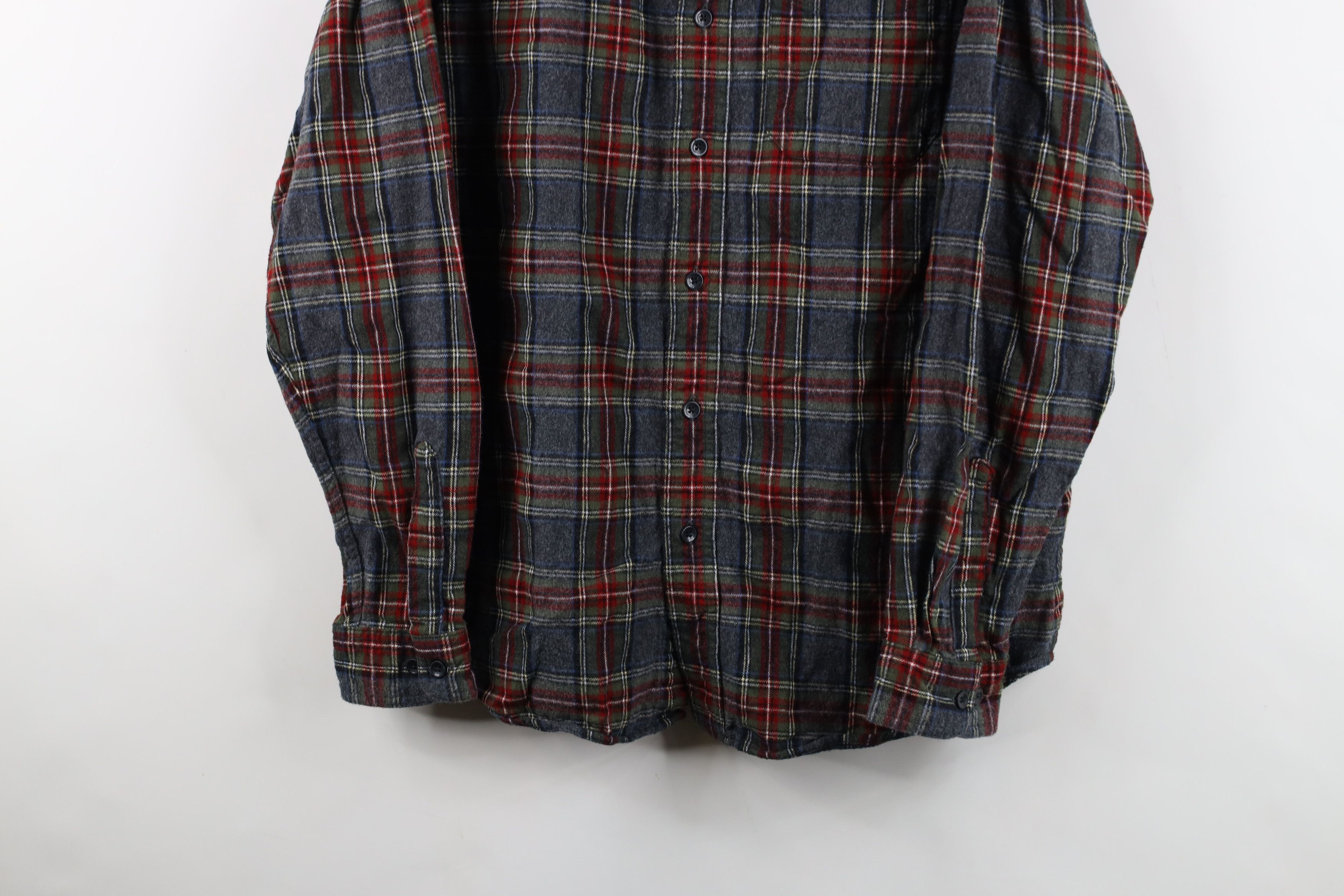 L.L. Bean Vintage LL Bean Fit Flannel Collared Button Down Shirt Size US M / EU 48-50 / 2 - 3 Thumbnail