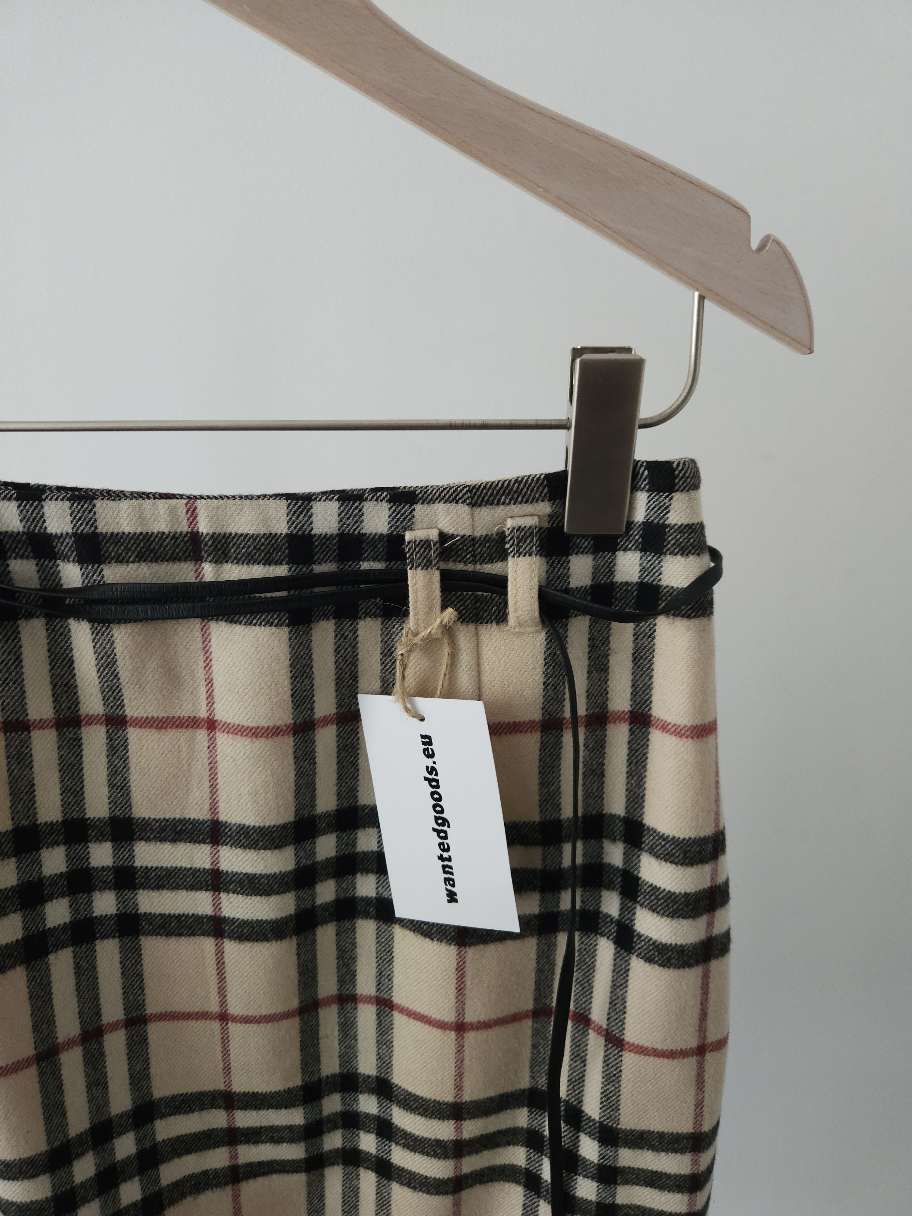 Burberry Burberry nova check wool pencil skirt Size 27" / US 4 / IT 40 - 10 Thumbnail