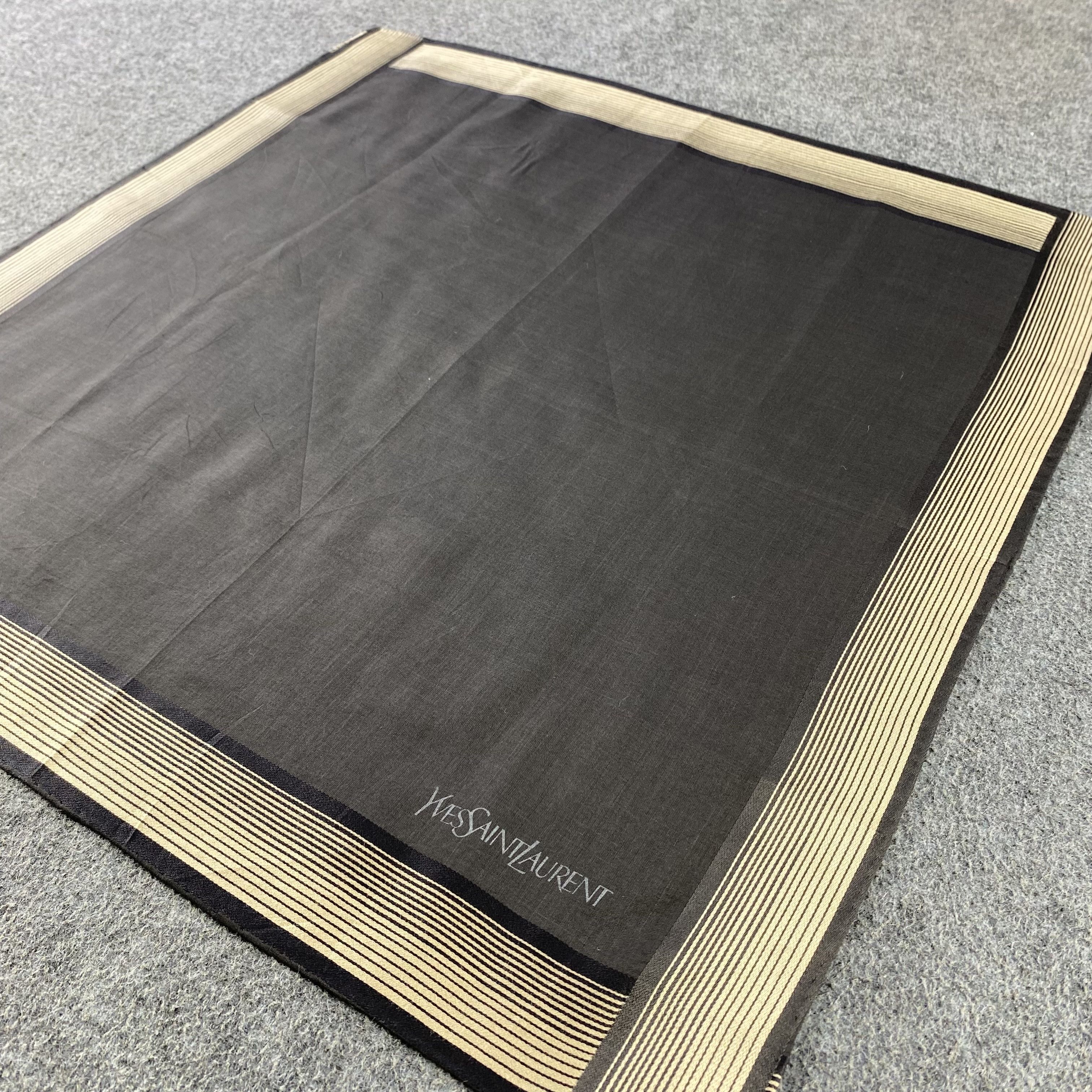 Vintage × Yves Saint Laurent Yves Saint Laurent Handkerchief/Neckerchief/Bandana HC715 Size ONE SIZE - 2 Thumbnail
