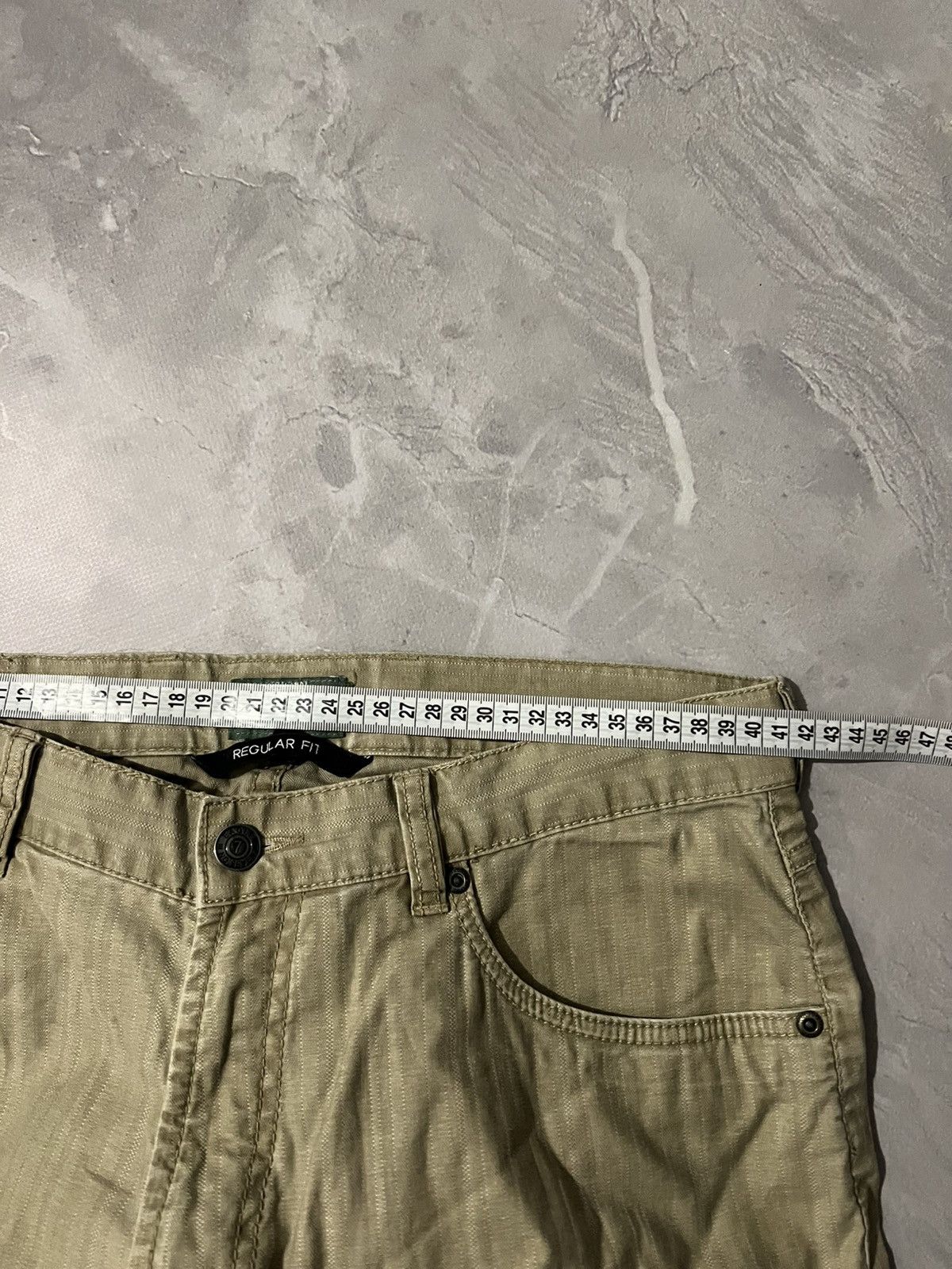 Japanese Brand Distressed Baggy Beige Y2K Jean — Number Nine Style Size US 31 - 7 Thumbnail