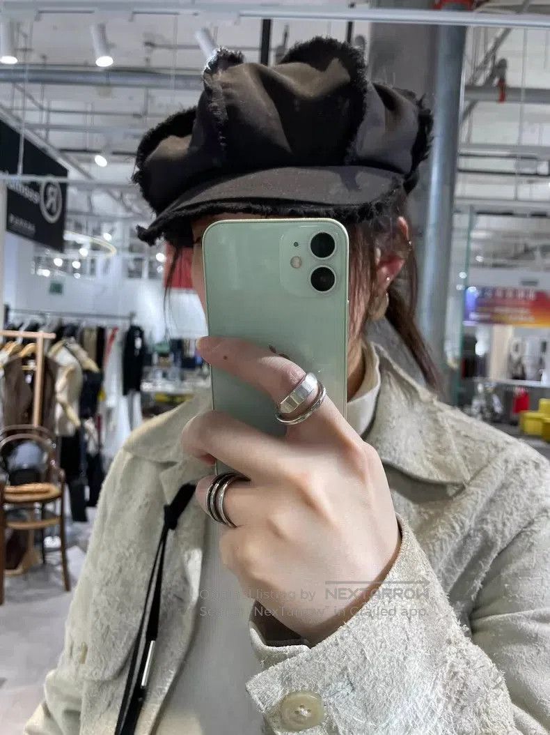 Yohji Yamamoto stylish black cap with frayed edges. Size US M / EU 48-50 / 2 - 4 Thumbnail