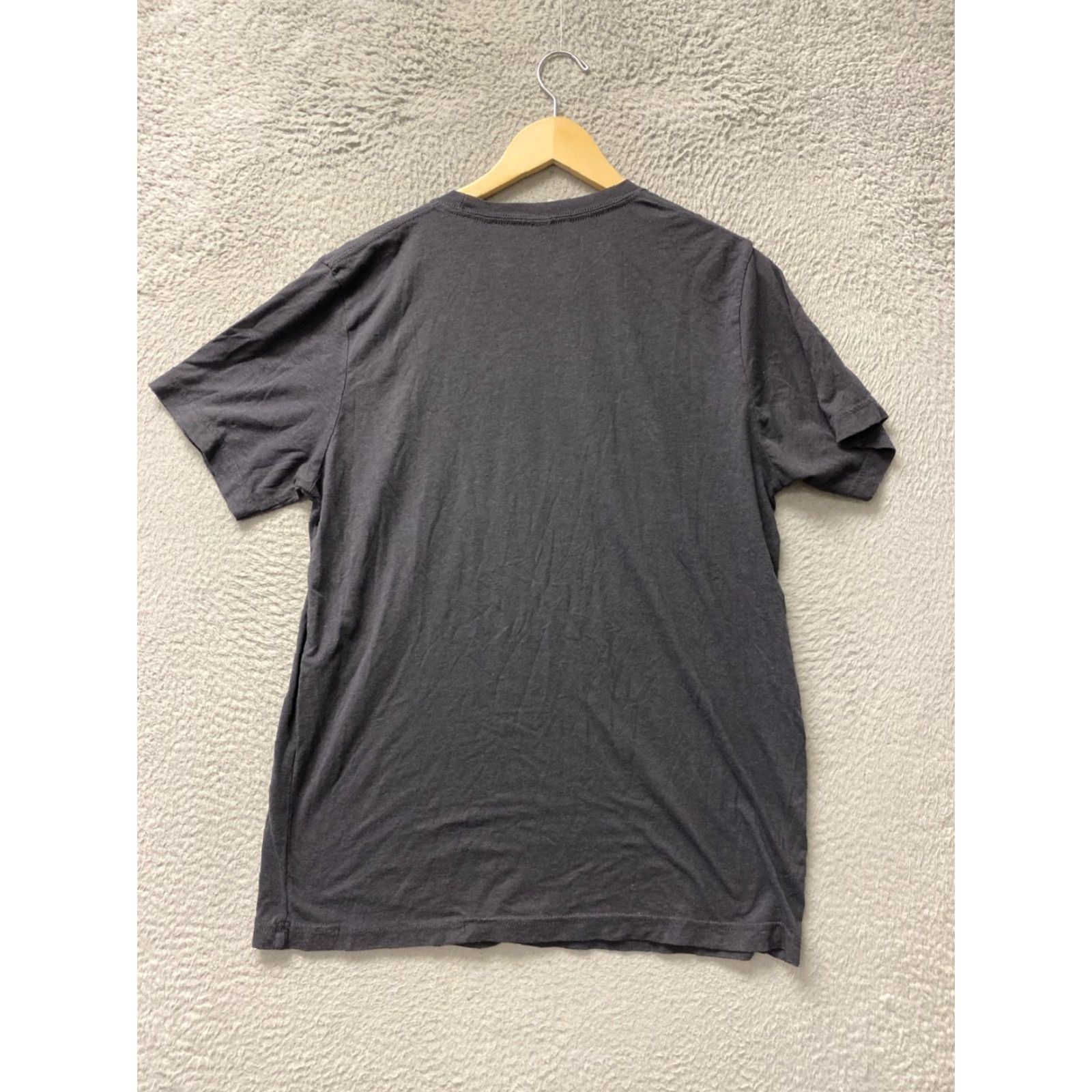 Vintage Bella + Canvas Badgered Shirt L Dark Gray Short Sleeve Graphic 136-21 T-Shirt Crew Neck Unisex Adults Logo Regular Size L /13621 / Cotton / Solid Size US L / EU 52-54 / 3 - 7 Thumbnail