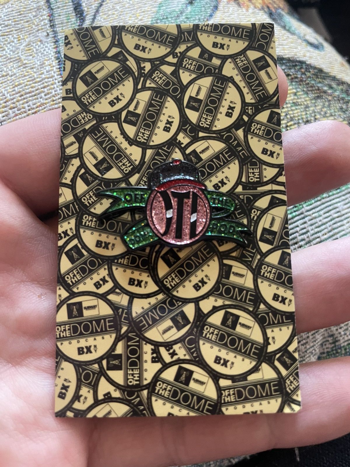 Hat Club × New Era Off the dome podcast pin brand new Size ONE SIZE - 1 Thumbnail