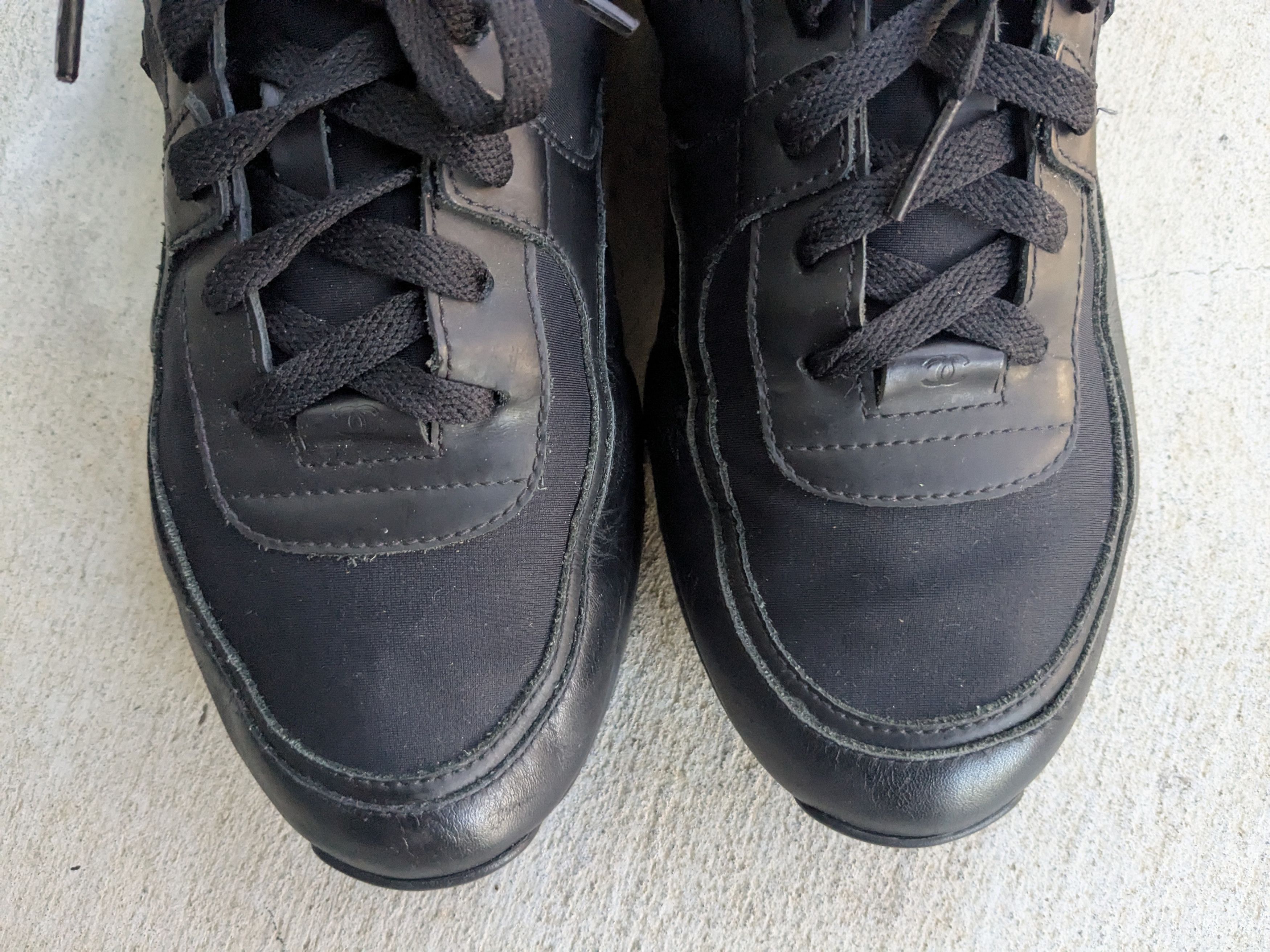 Chanel Chanel CC Logo Runners Sneakers Black 10 43 Leather Size US 10 / EU 43 - 3 Thumbnail