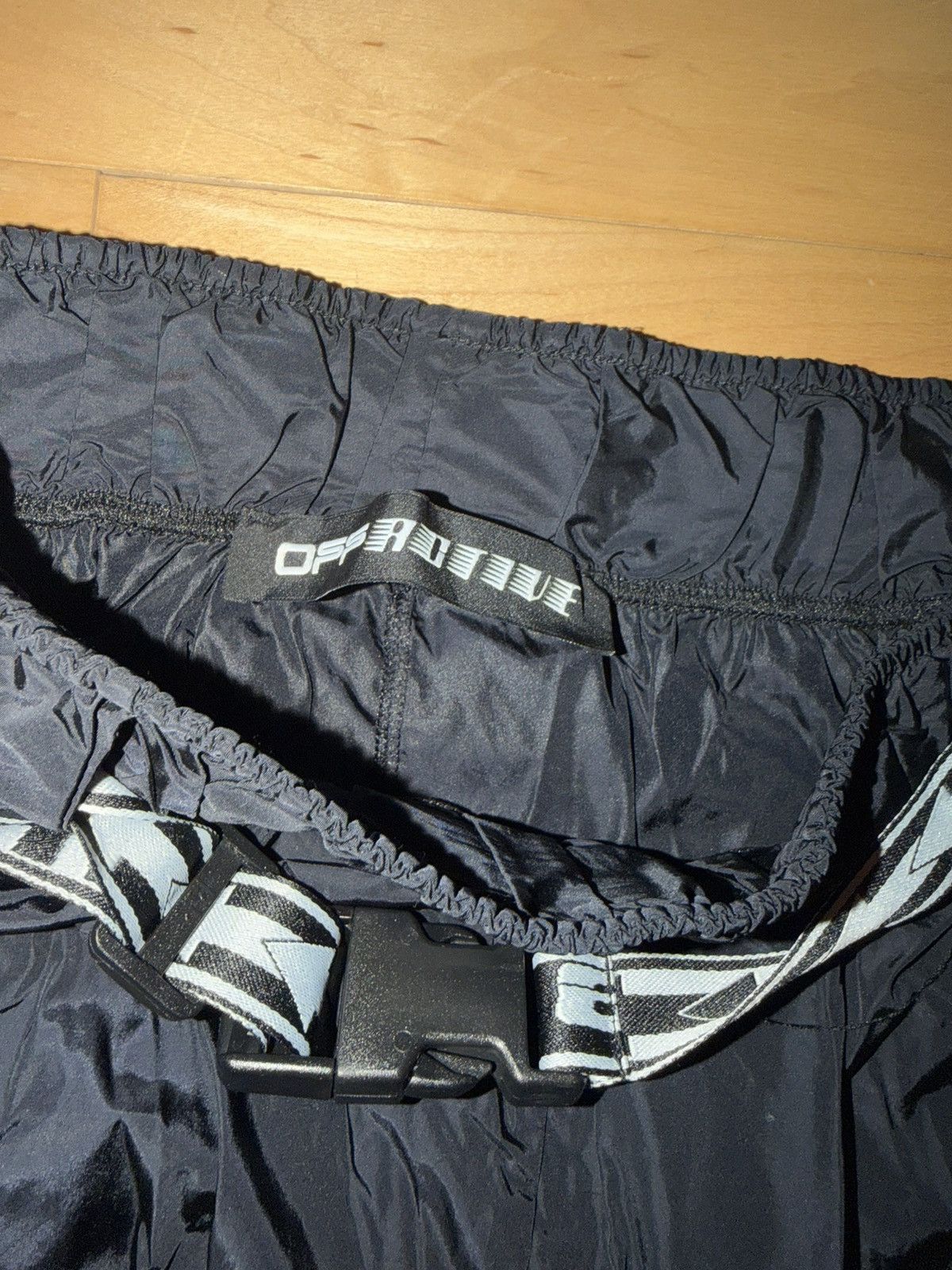 Off-White off white active parachute pants Size US 30 / EU 46 - 5 Thumbnail
