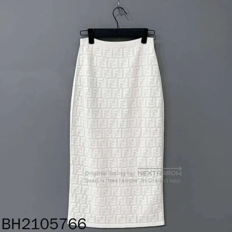 Fendi Fendi White Knitted Cardigan and Top Set . Size XXS / US 00 / IT 34 - 5 Thumbnail