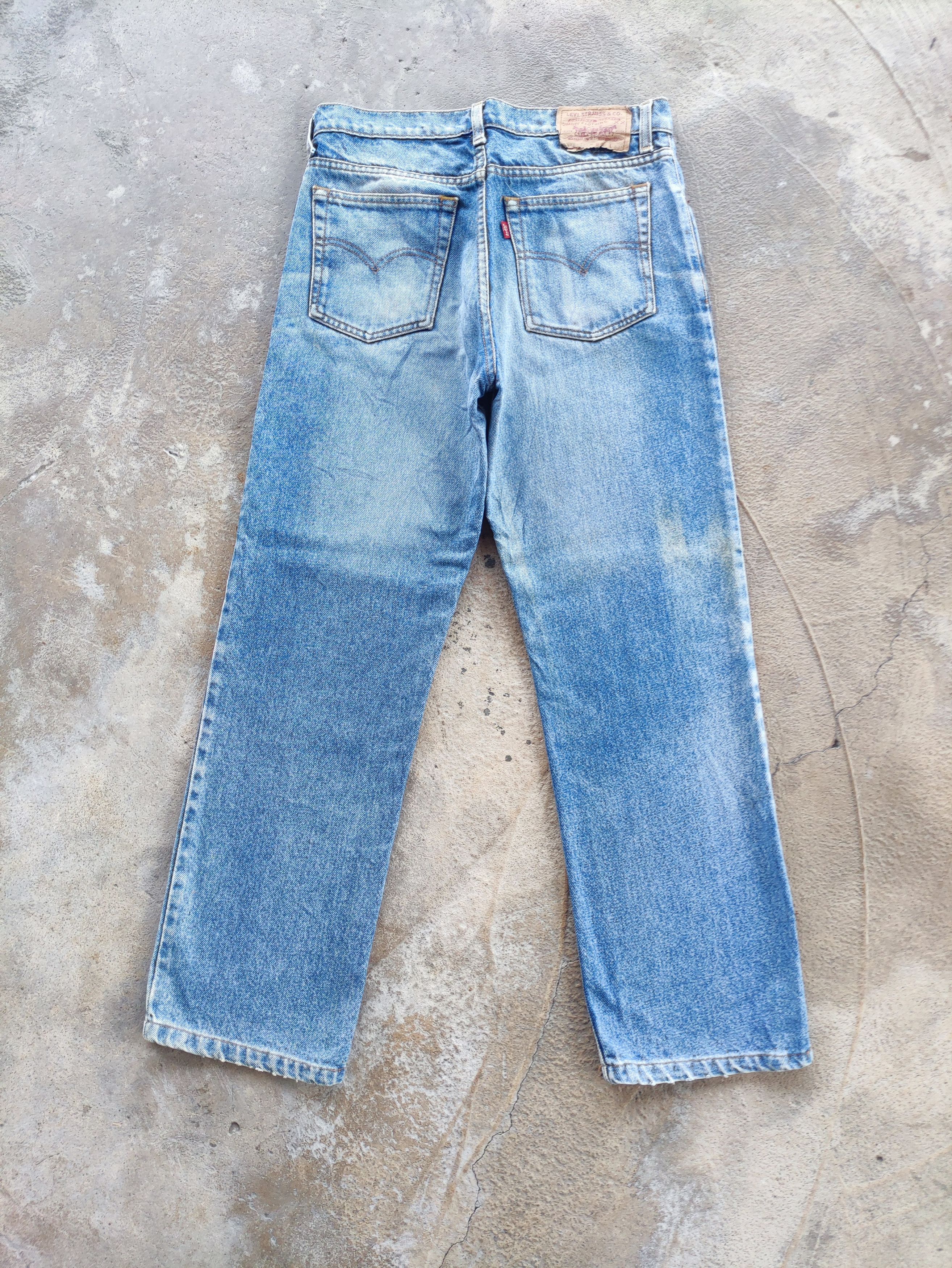 Jean × Levi's × Vintage Vintage Levi's Wash Jeans Faded Denim Pants W30 Size US 30 / EU 46 - 8 Thumbnail