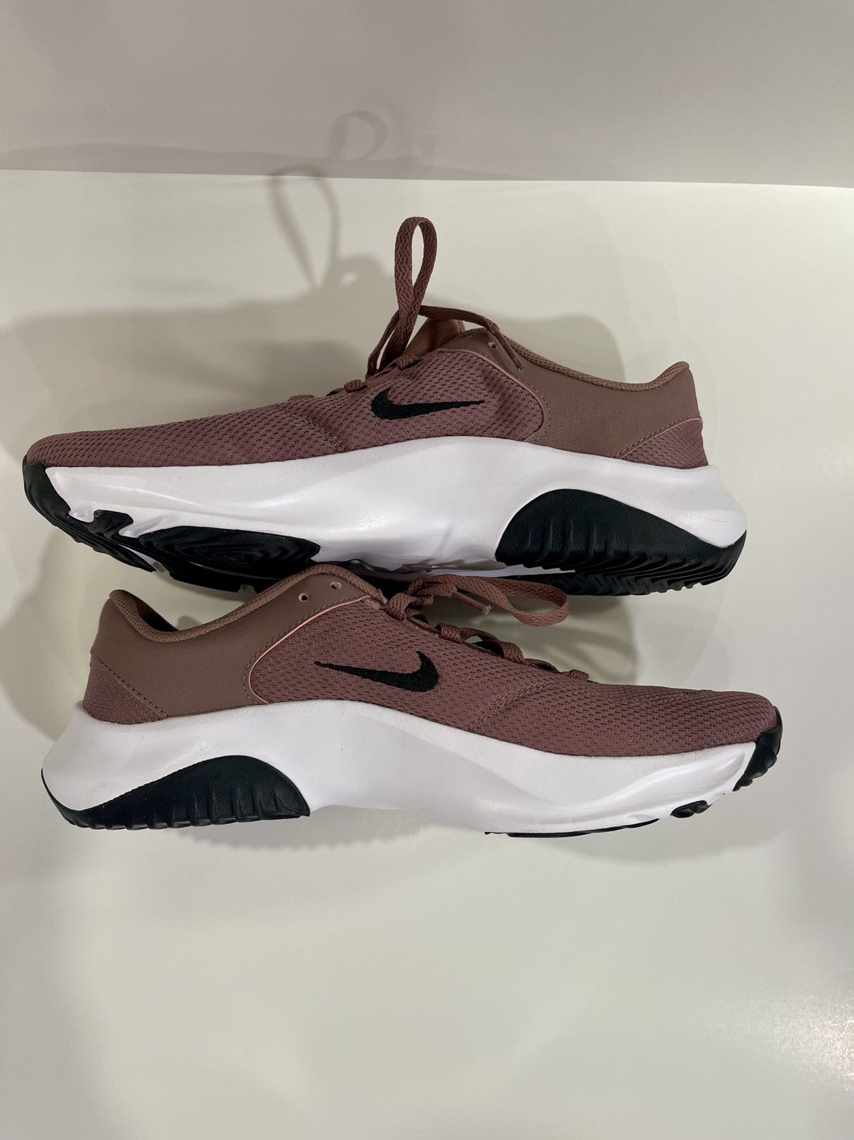 Nike Nike Legend Essential 3 Shoes - Men 10/Women 11.5 Size US 11.5 / IT 41.5 - 7 Thumbnail