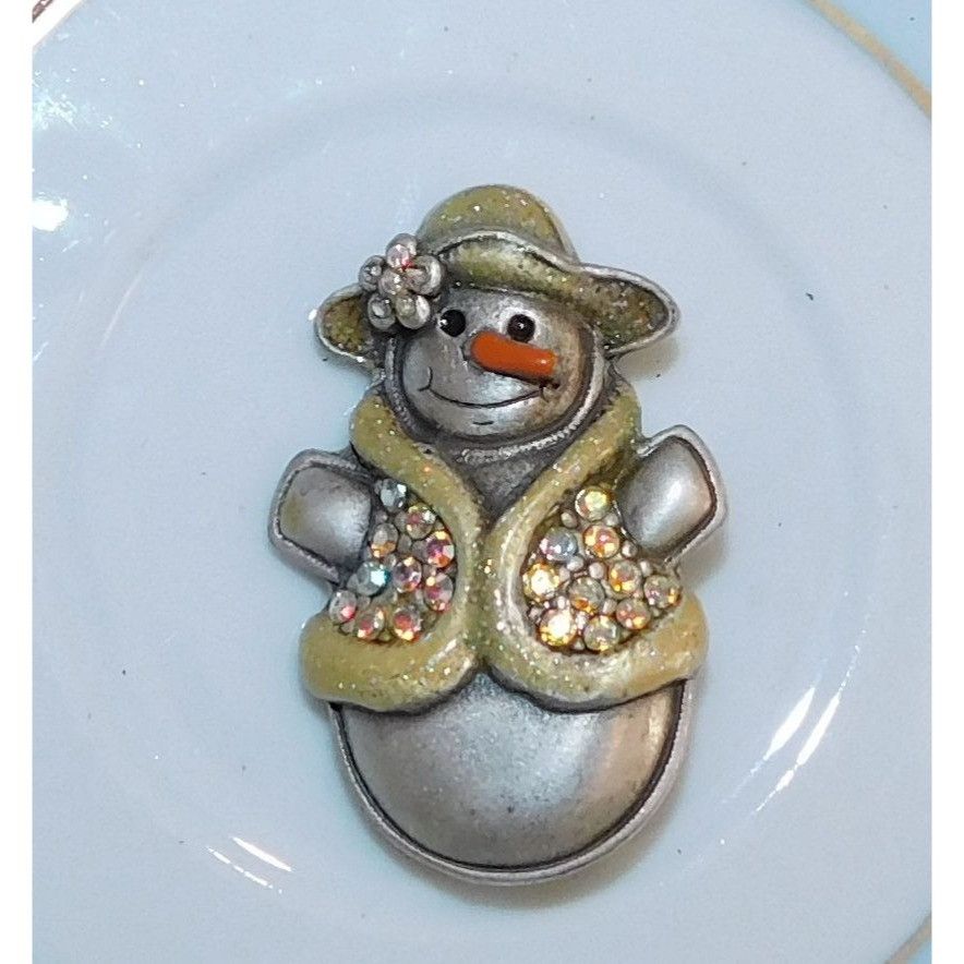 Other Holiday Snow Woman Brooch Yellow And Silver Tone With Flower Size ONE SIZE - 3 Thumbnail
