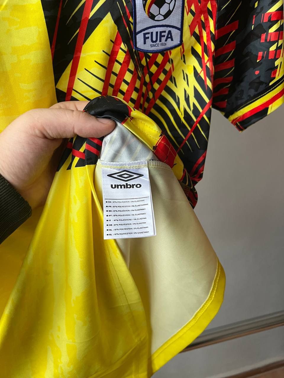 Umbro 2021/22 UGANDA TEAM THIRD SOCCER JERSEY FOOTBALL SHIRT SZ S Size US S / EU 44-46 / 1 - 7 Thumbnail