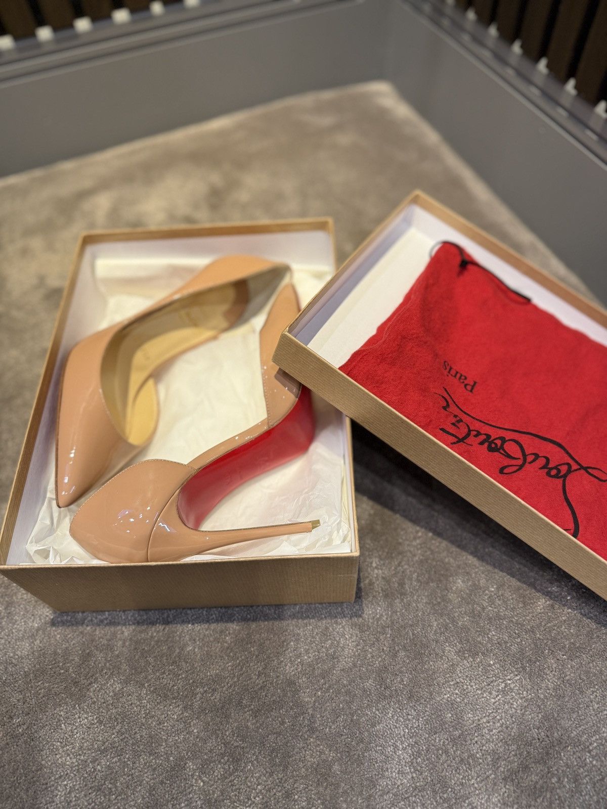 Christian Louboutin Christian Louboutin Iriza 100mm patent nude pumps Size US 7 / IT 37 - 13 Thumbnail