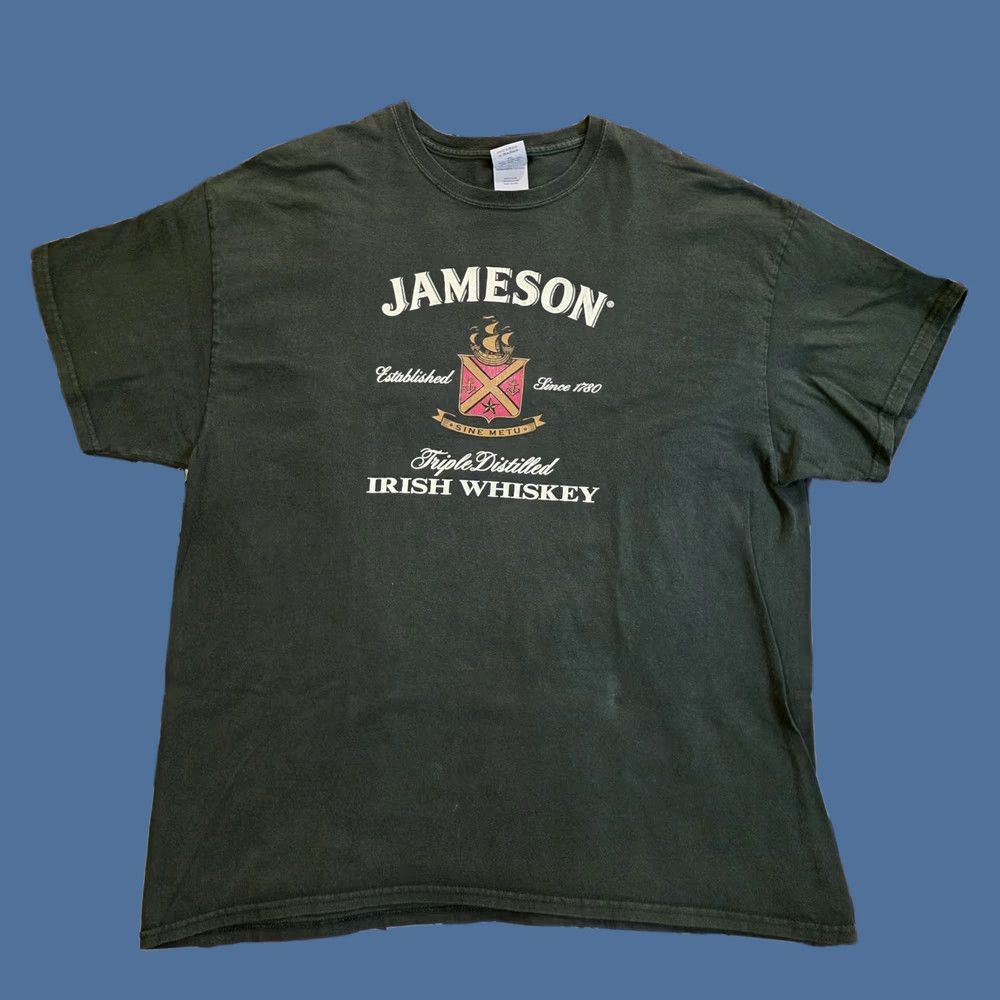 Gildan VINTAGE Jameson Irish Whiskey Graphic Print T Shirt Forest Green Adult XL Unisex Men's Womens Cotton Short Sleeve Round Neck Logo Beer 2000s Size US XL / EU 56 / 4 - 1 Thumbnail