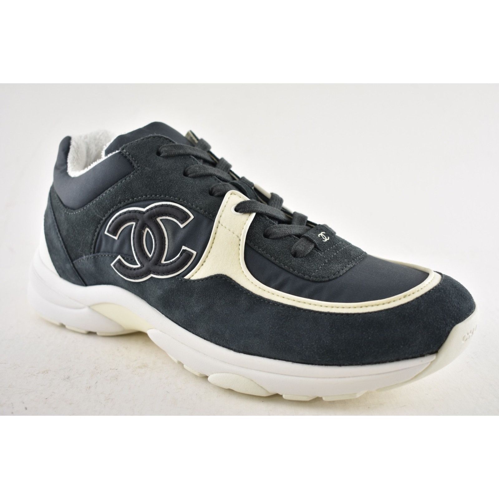 Chanel Chanel 20C Mens Blue White CC Logo Low Top Lace Up Size US 11 / EU 44 - 5 Thumbnail