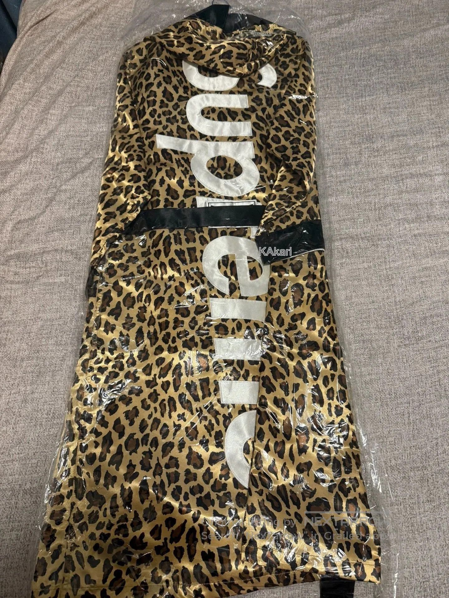 Supreme Print Hooded Sweatshirt. Size US L / EU 52-54 / 3 - 1 Thumbnail
