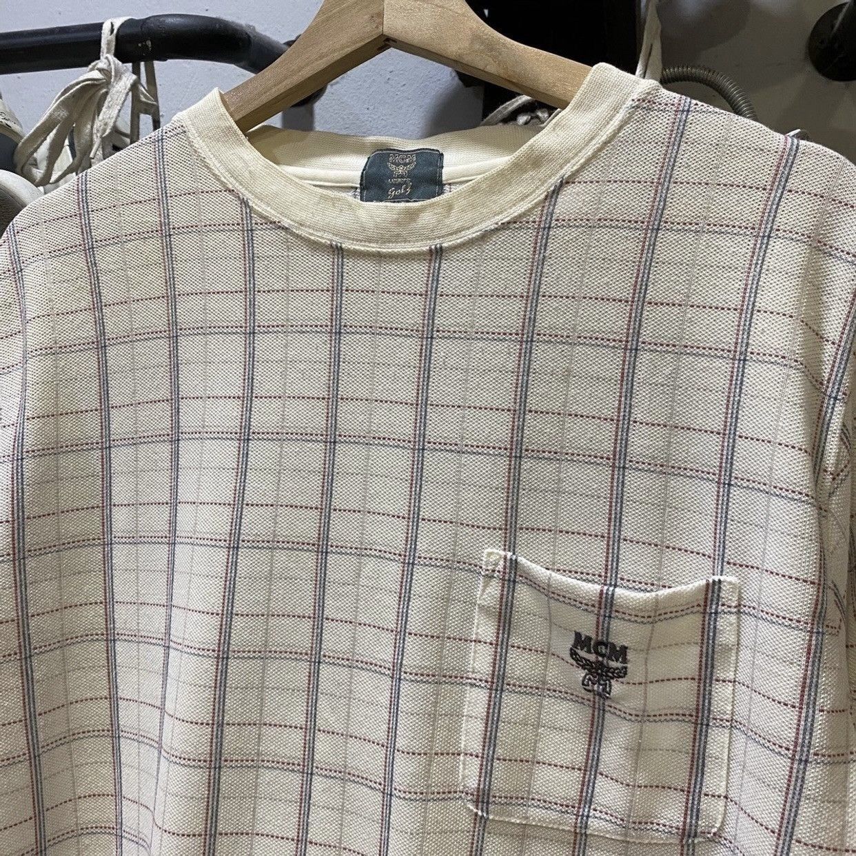 MCM × Vintage OFFER NOW✈️MCM LÉGÈRE GOLF OVER PRINT TSHIRT POCKET Size US L / EU 52-54 / 3 - 3 Thumbnail