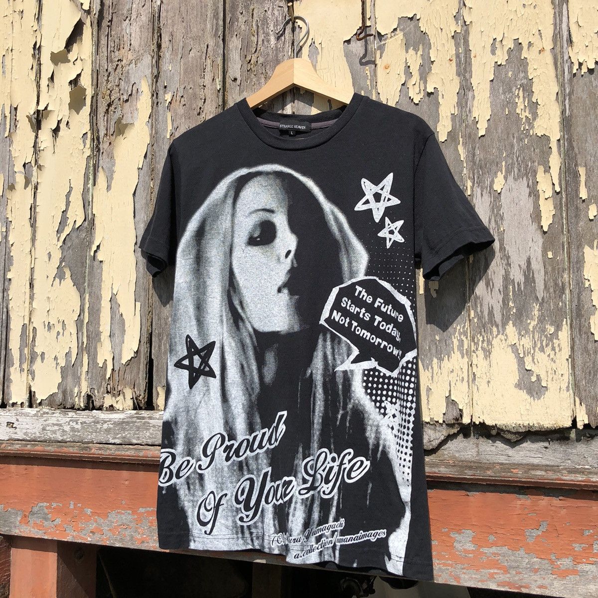 Japanese Brand Strange Heaven Punk Girl Star Life Tshirt Size US L / EU 52-54 / 3 - 2 Thumbnail